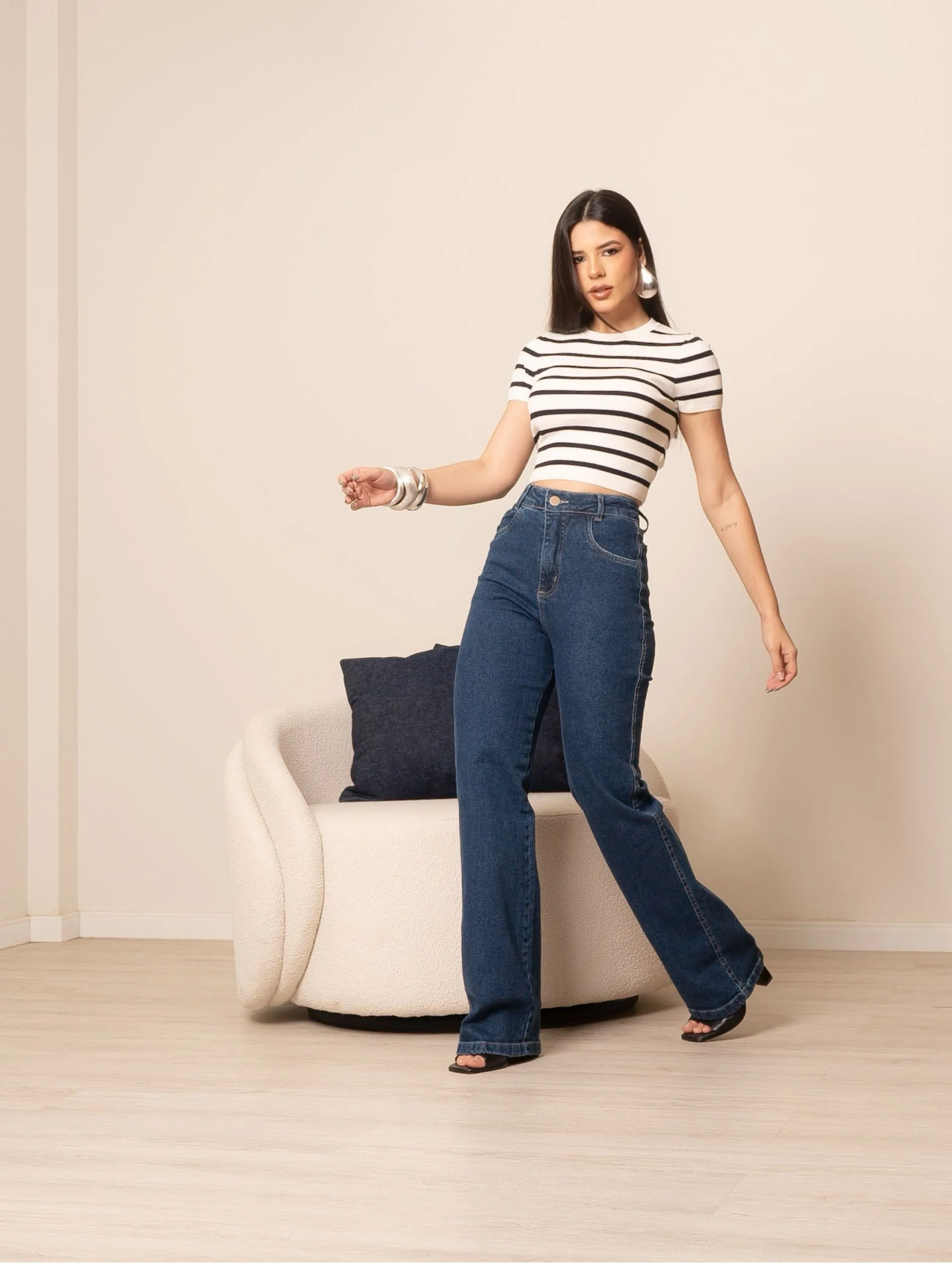 Calça wide leg jeans feminina com lycra