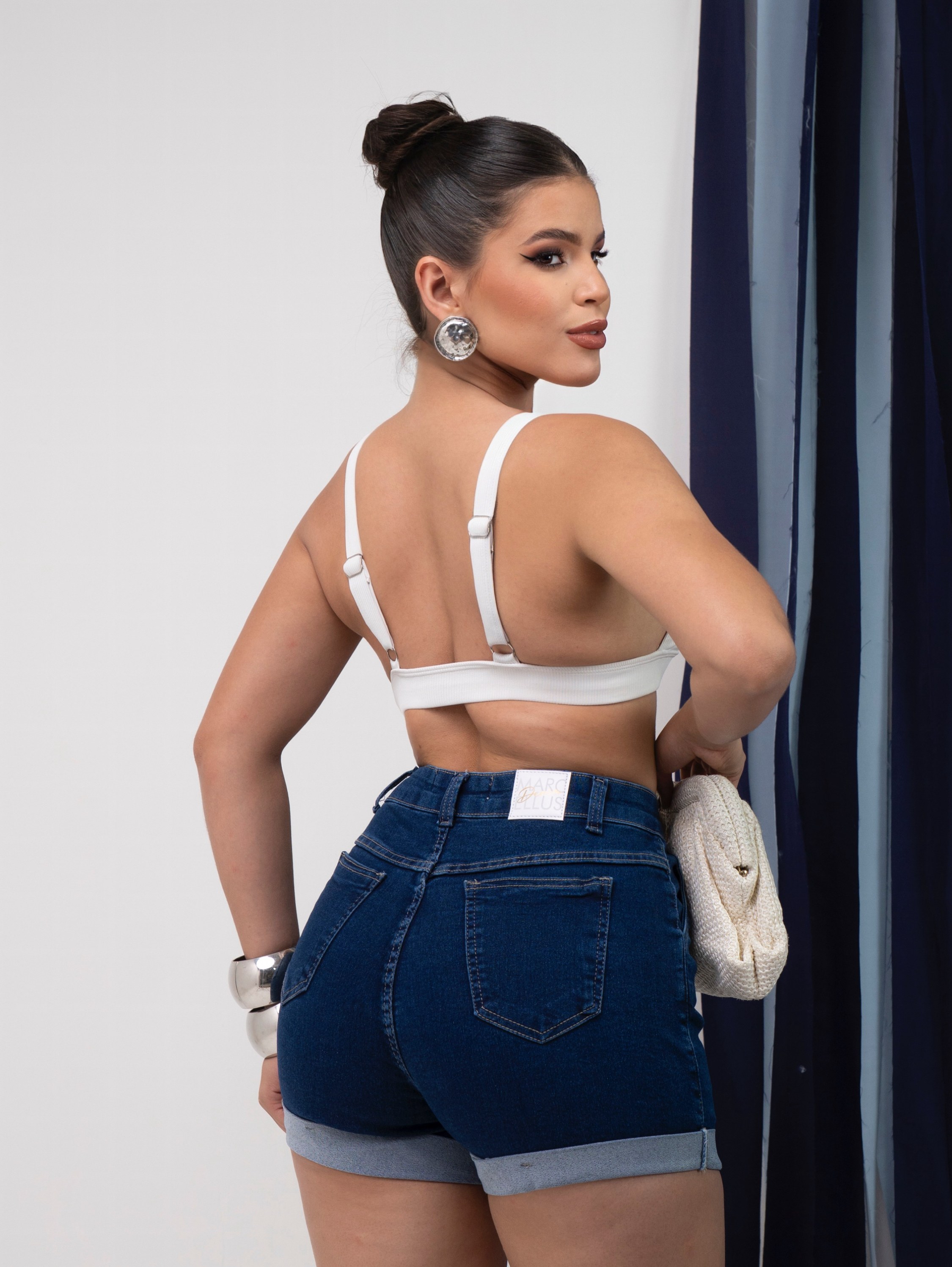 Short jeans feminino