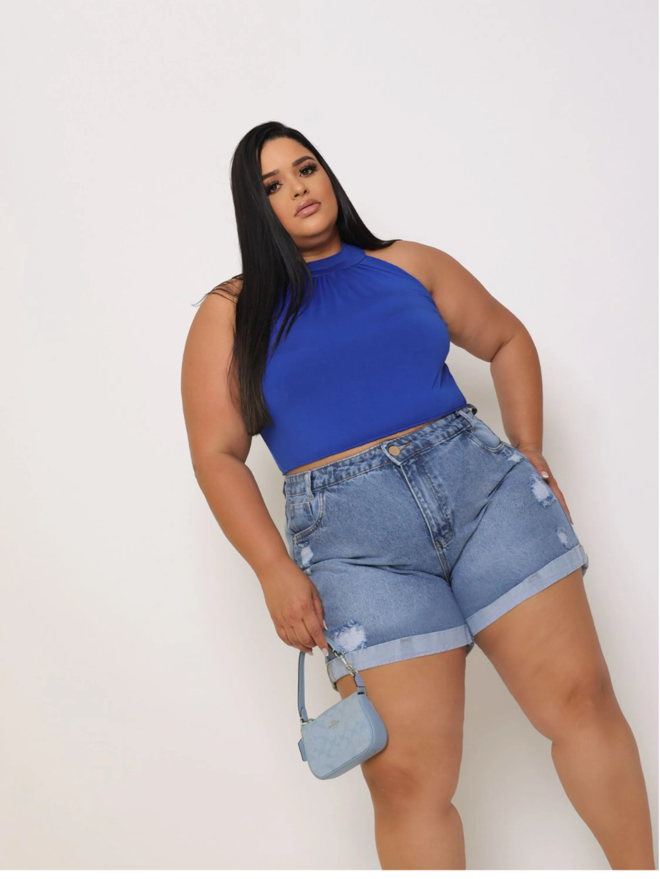 Short jeans feminino plus size