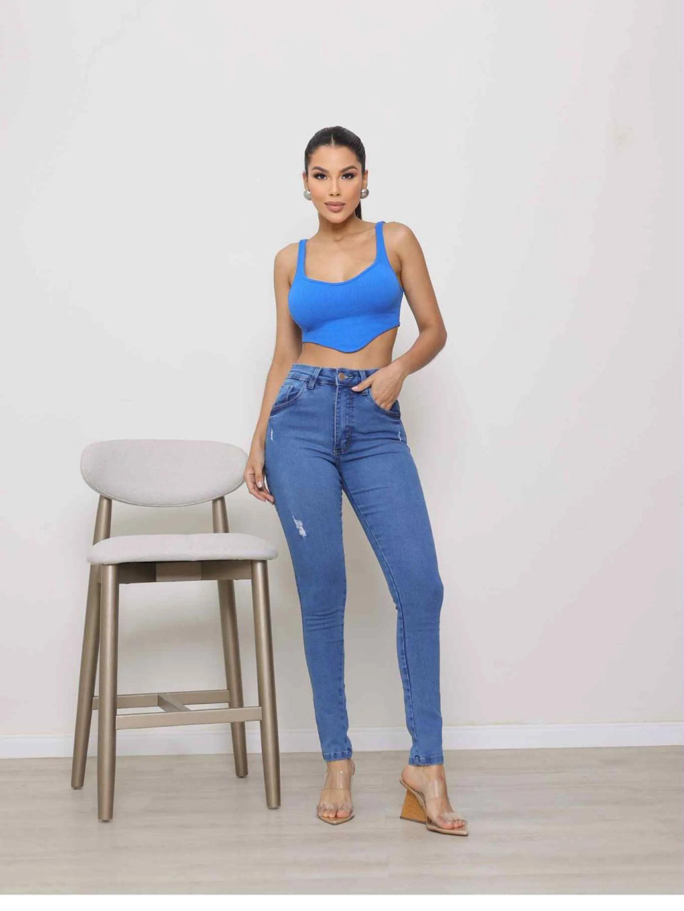 Calça skinny jeans feminina