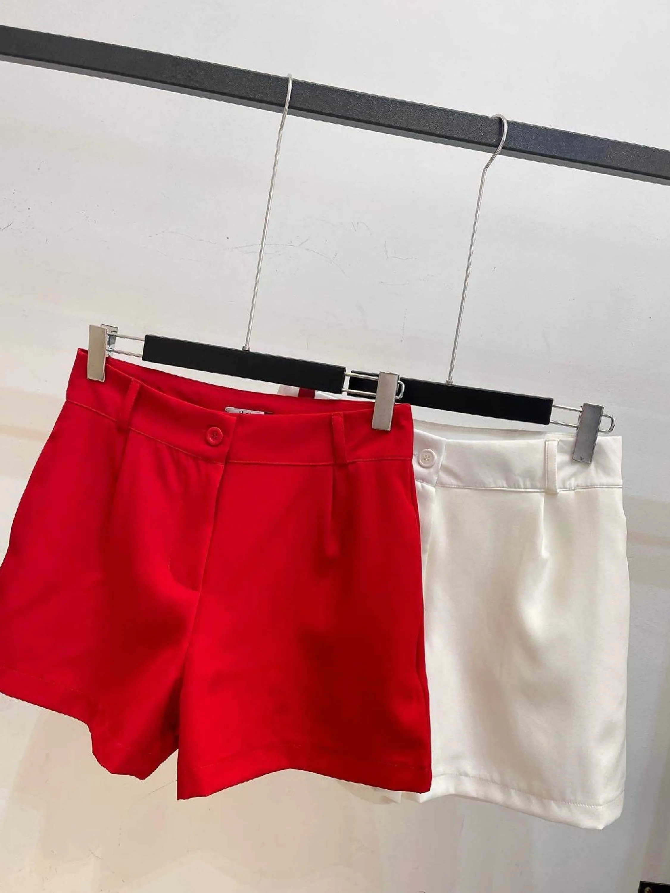 Shorts feminino YY 1009 ( Alfaiataria)