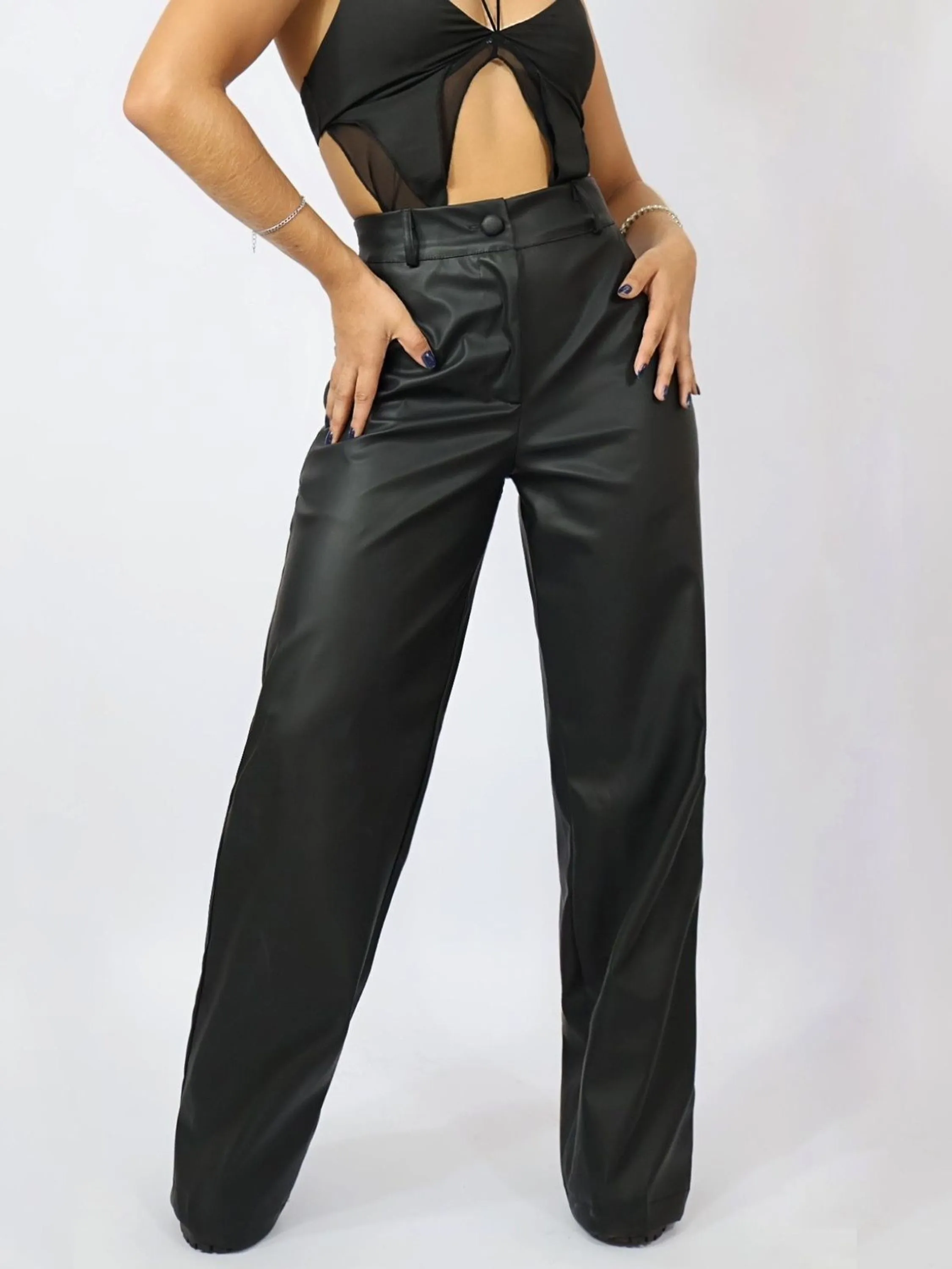 Calça feminina pantalona couro fakeYY 2730