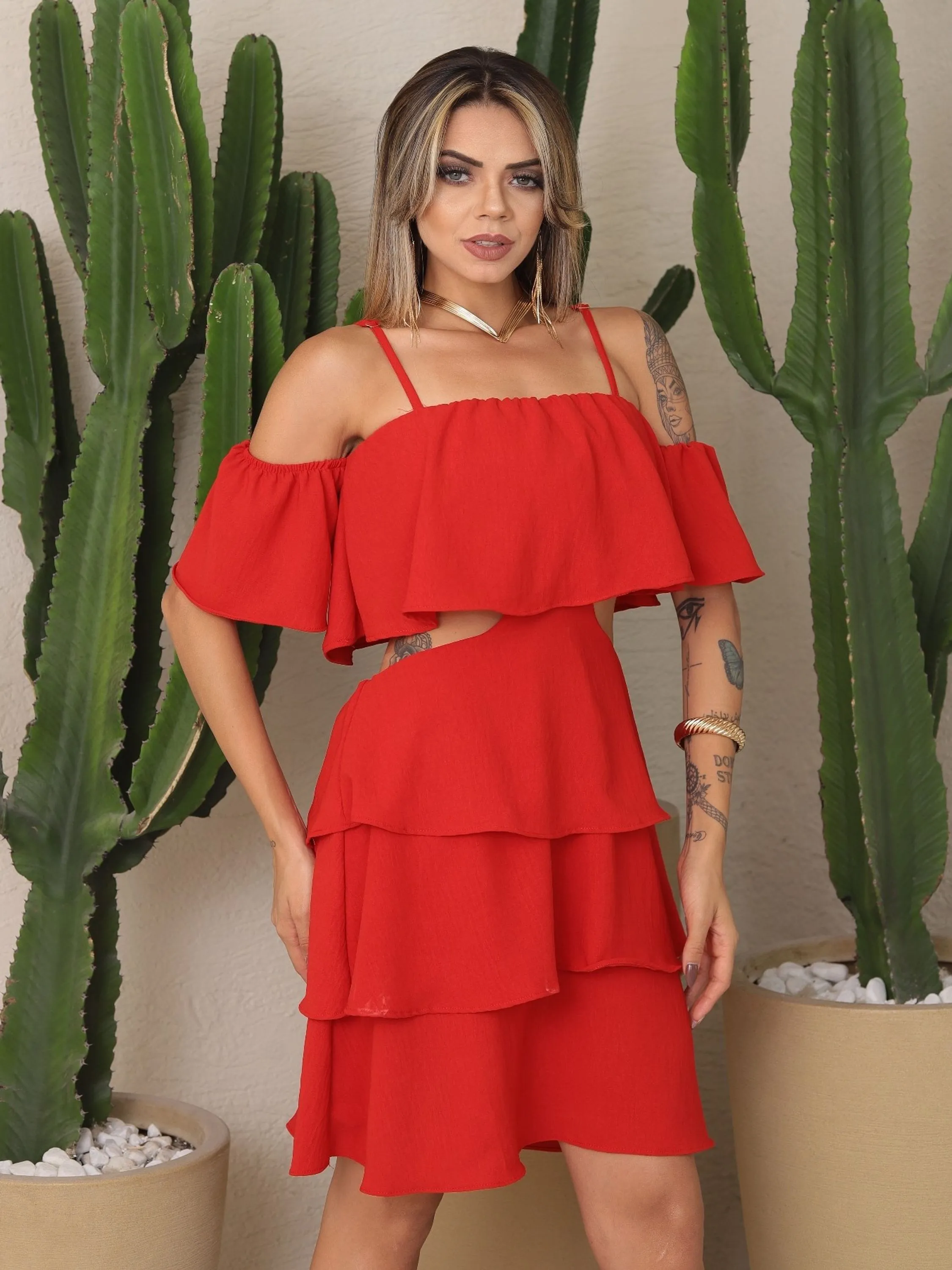 Vestido alça com babados duna elegante