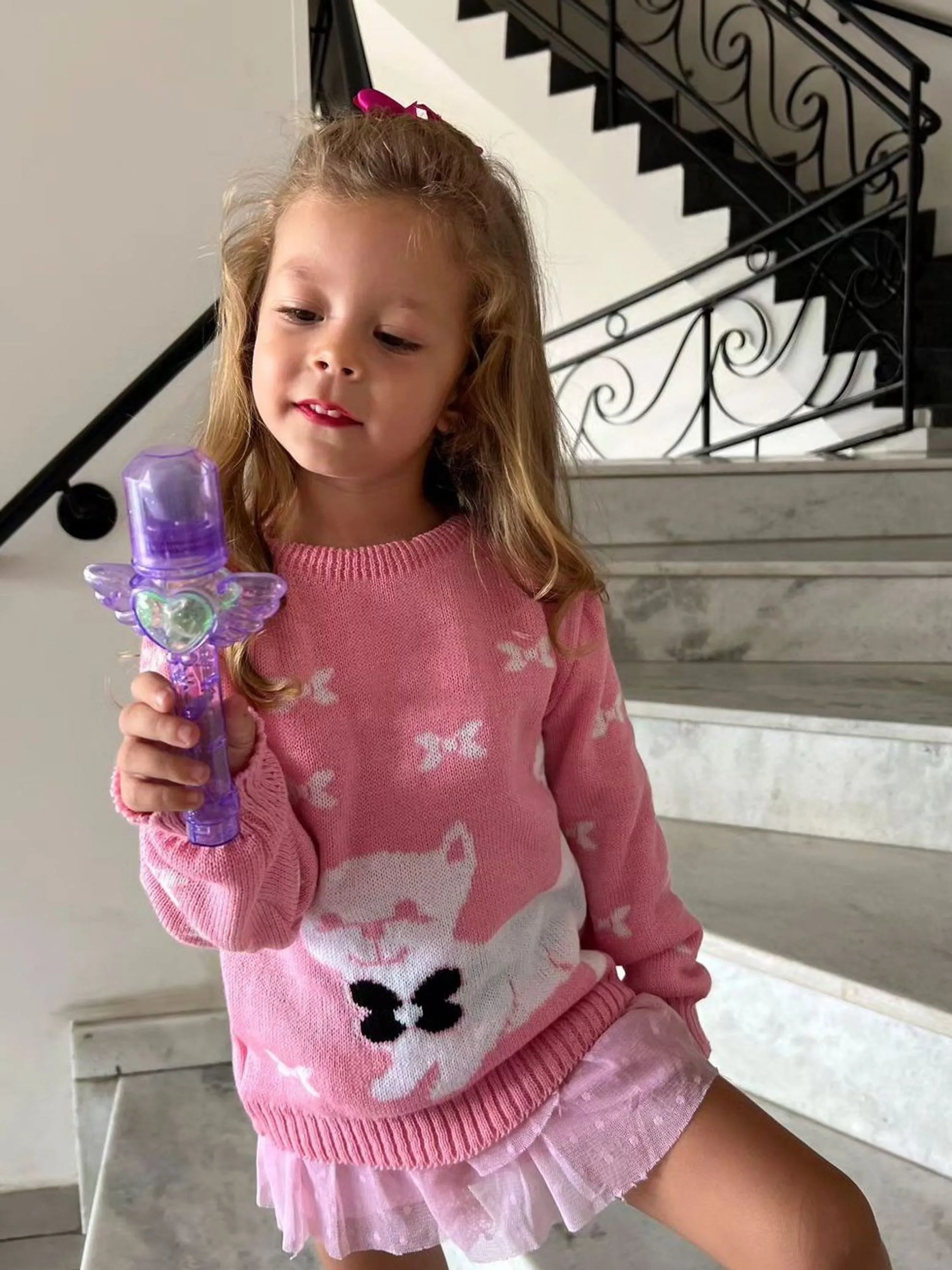 Blusa de frio em tricô infantil cores variadas conforme a disponibilidade da loja e estampas