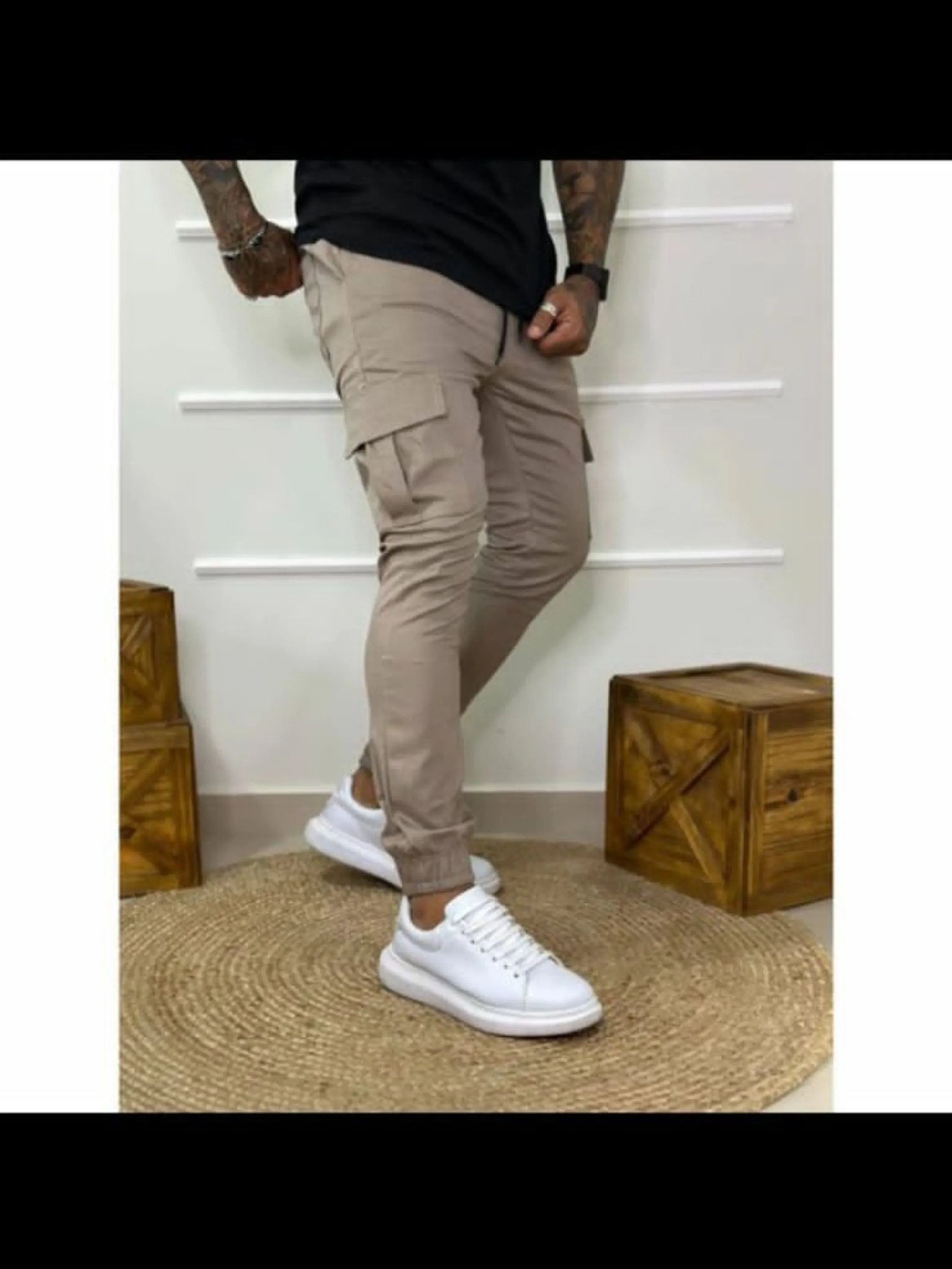 Calça masculina jogger cargo caqui