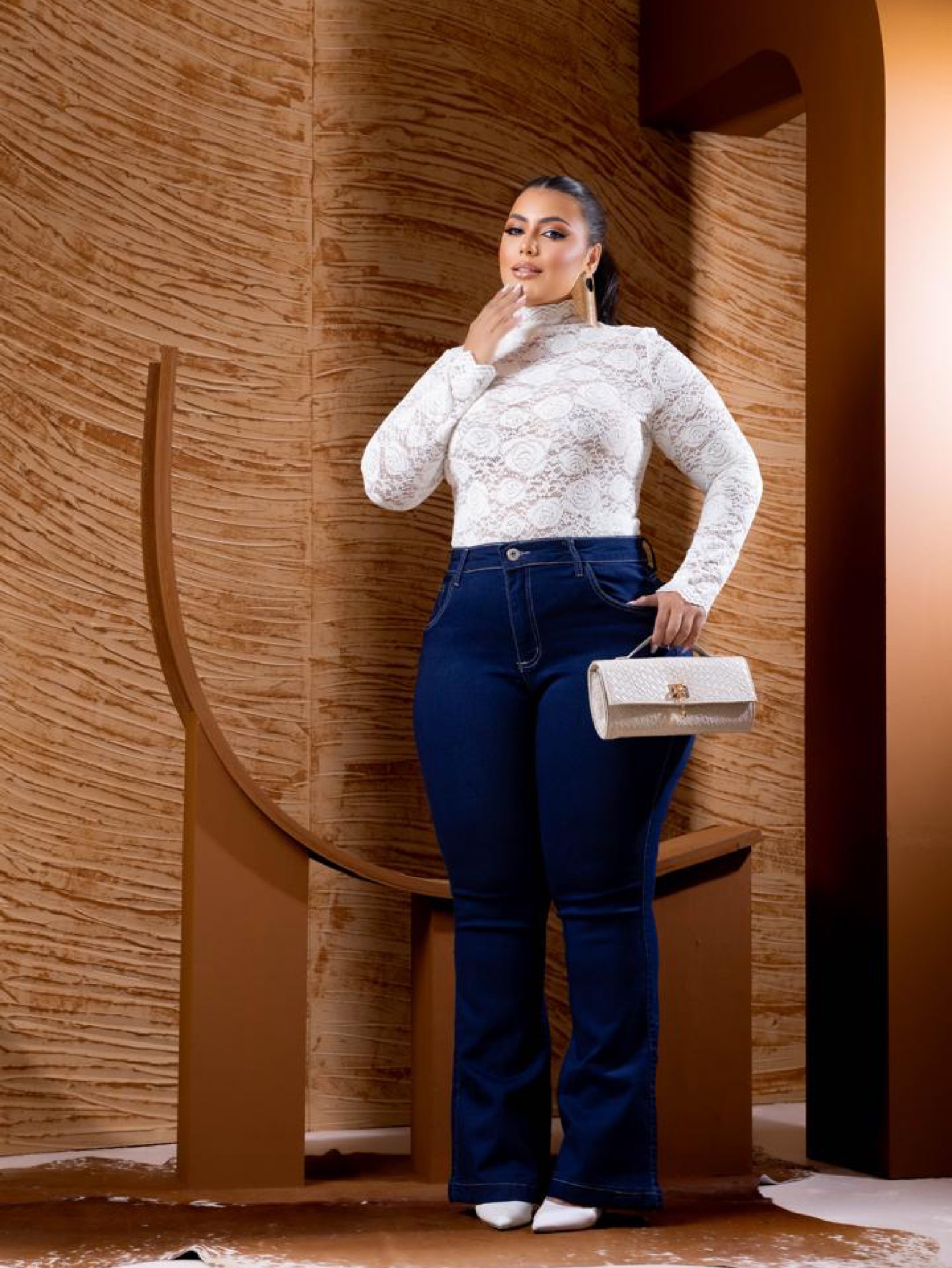 Calça flare jeans feminina plus size
