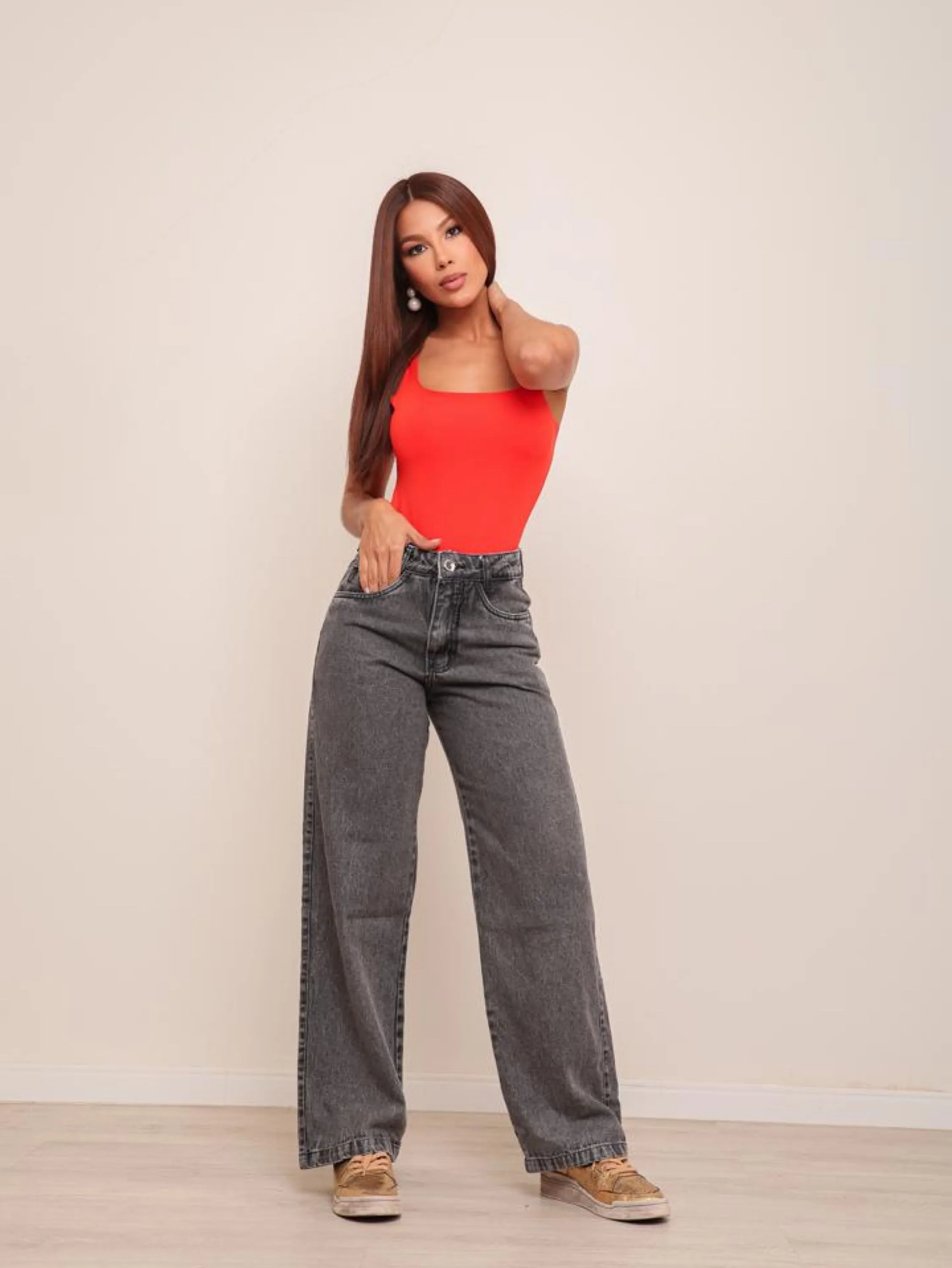 Calça wide leg jeans feminina