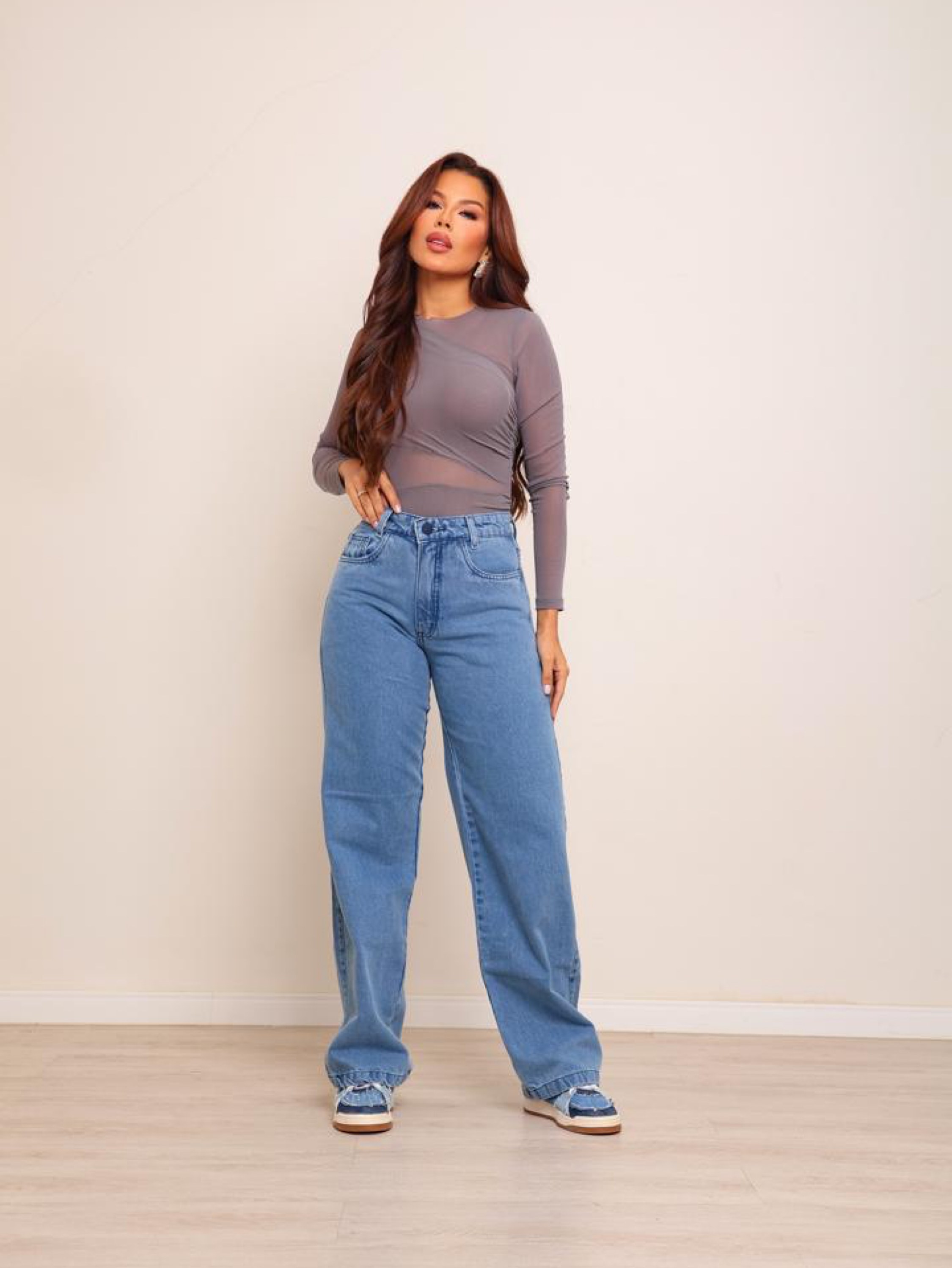 Calça wide leg jeans feminina