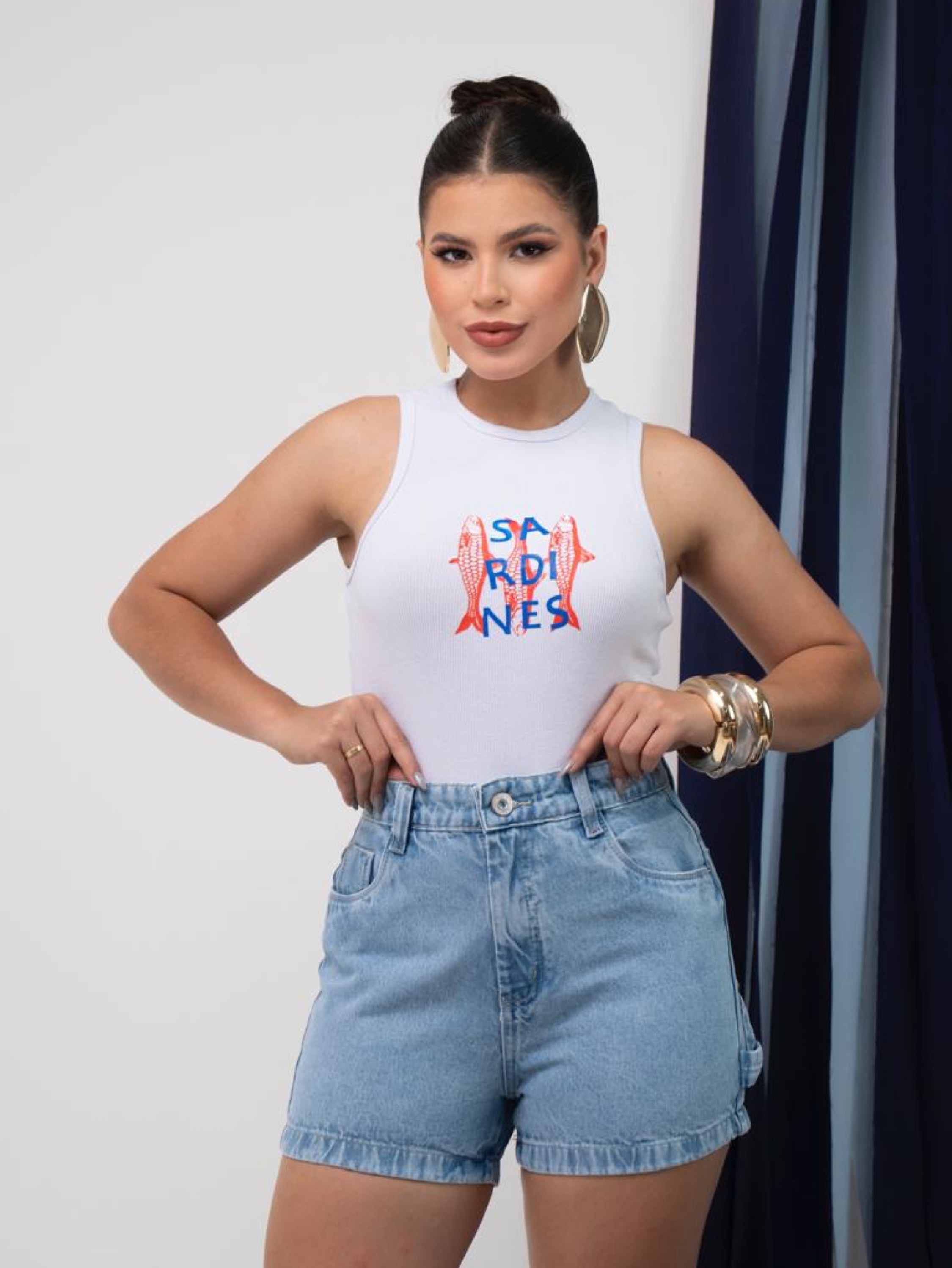 Short jeans feminino