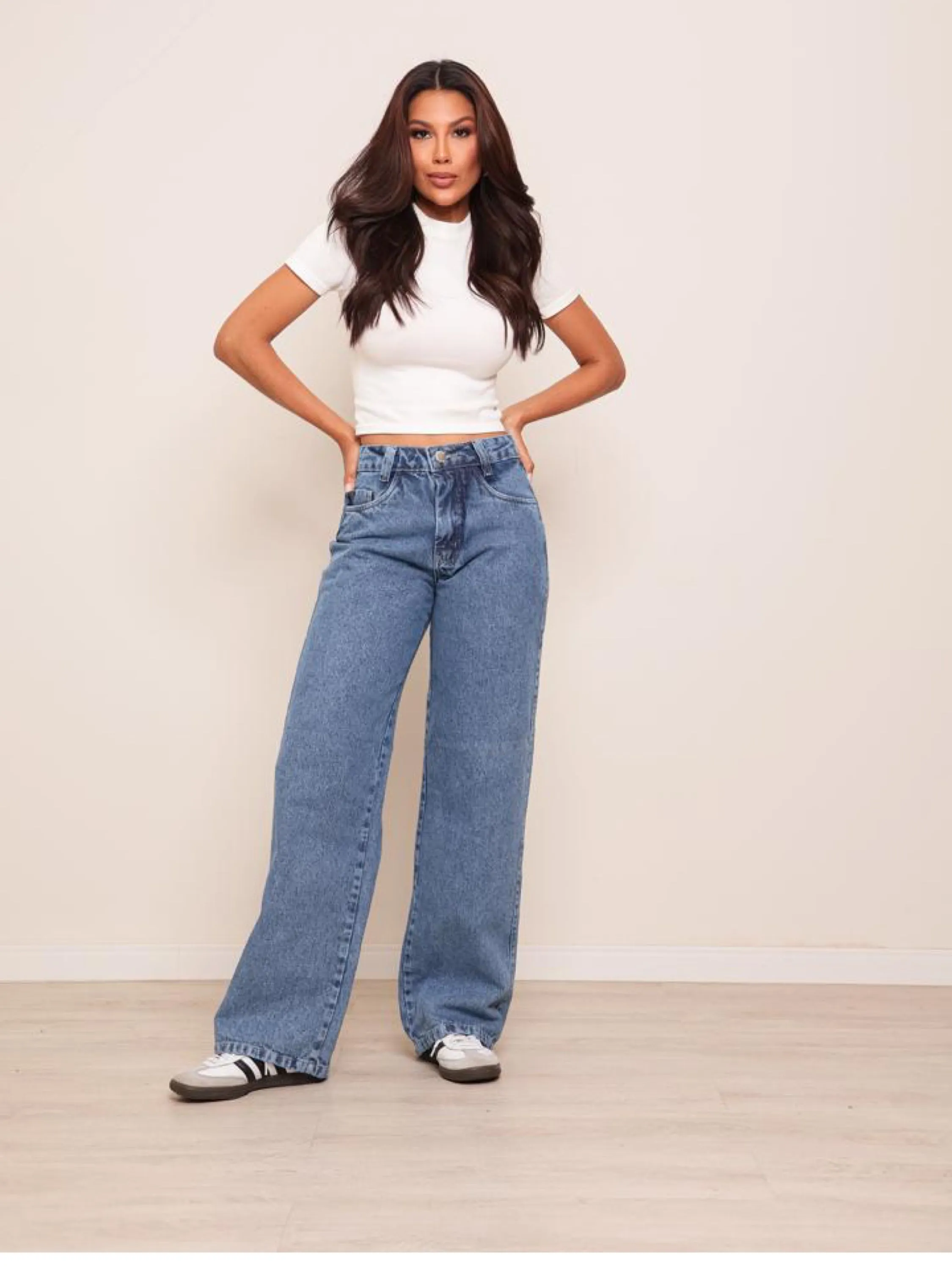 Calça wide leg jeans feminina
