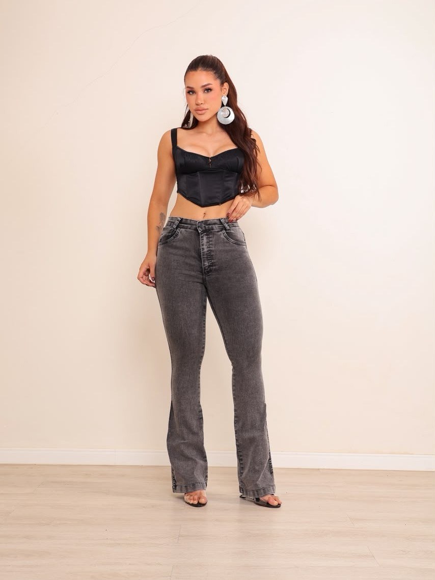 calça flare jeans feminina