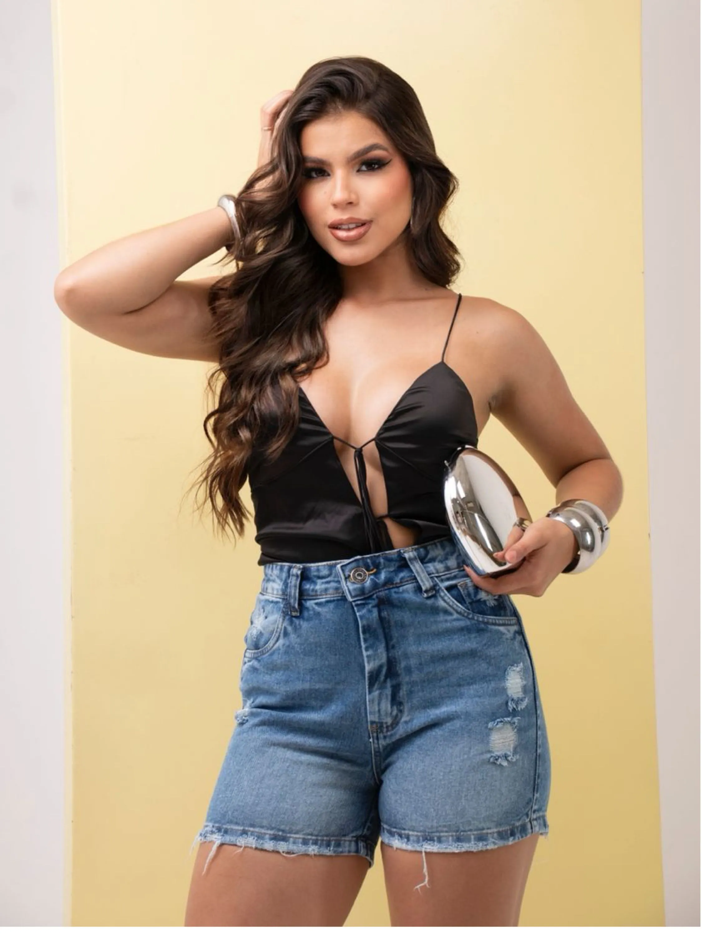 Short jeans feminino