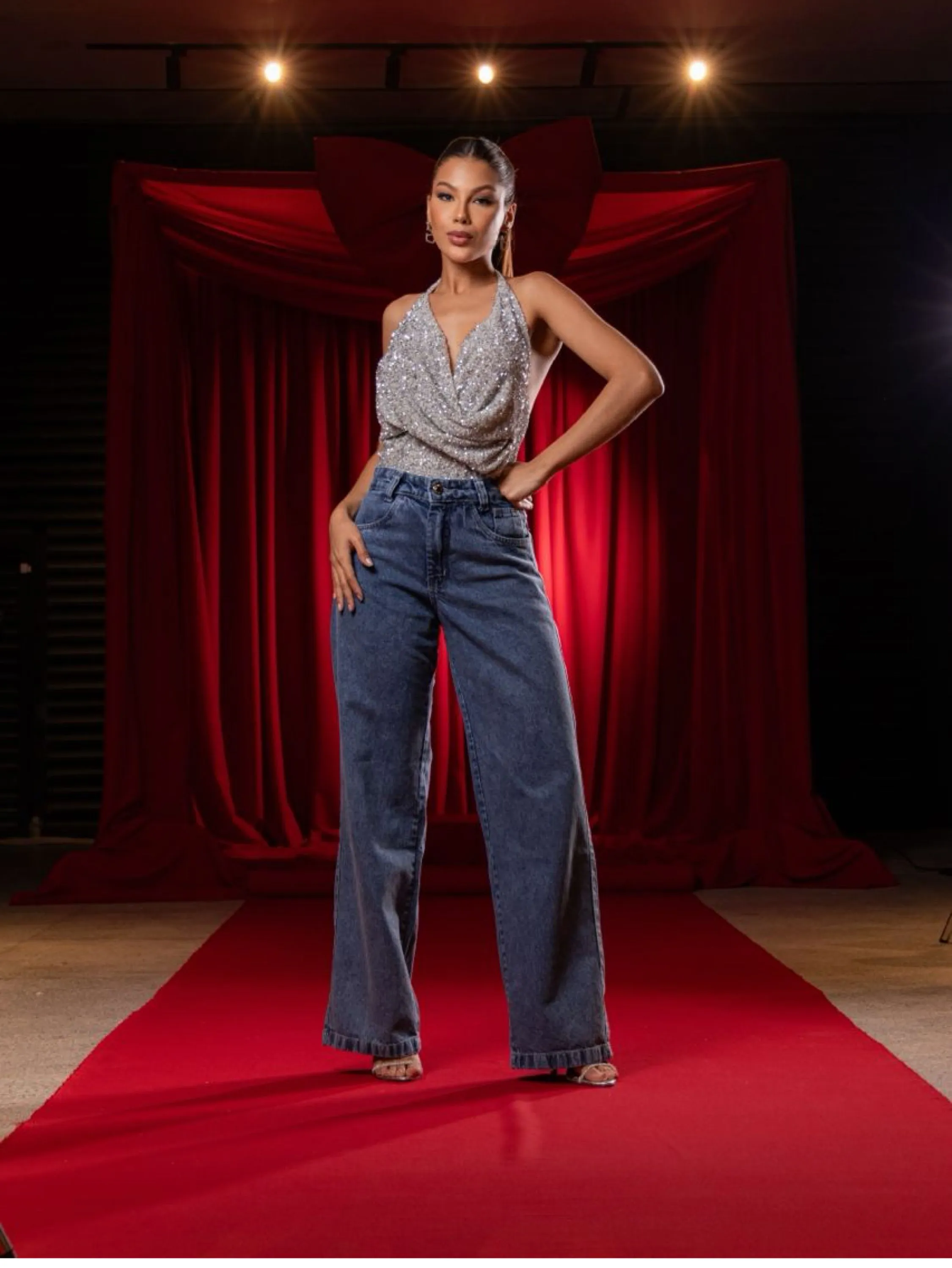 Calça wide leg jeans feminina