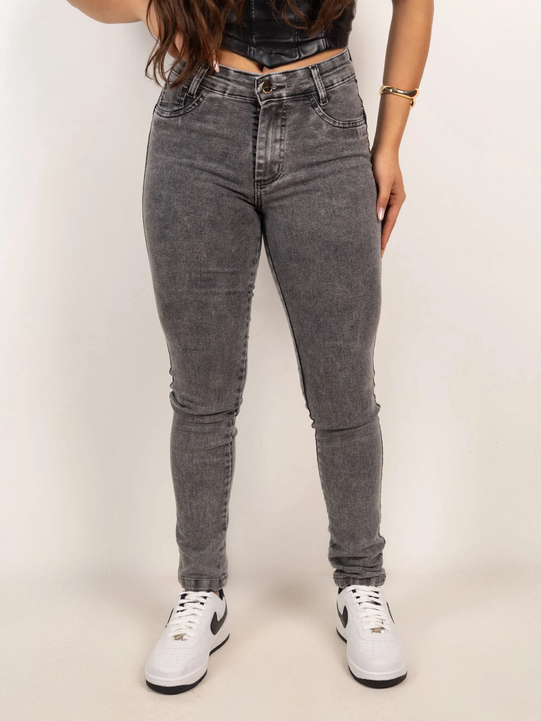 Calça skinny jeans feminina