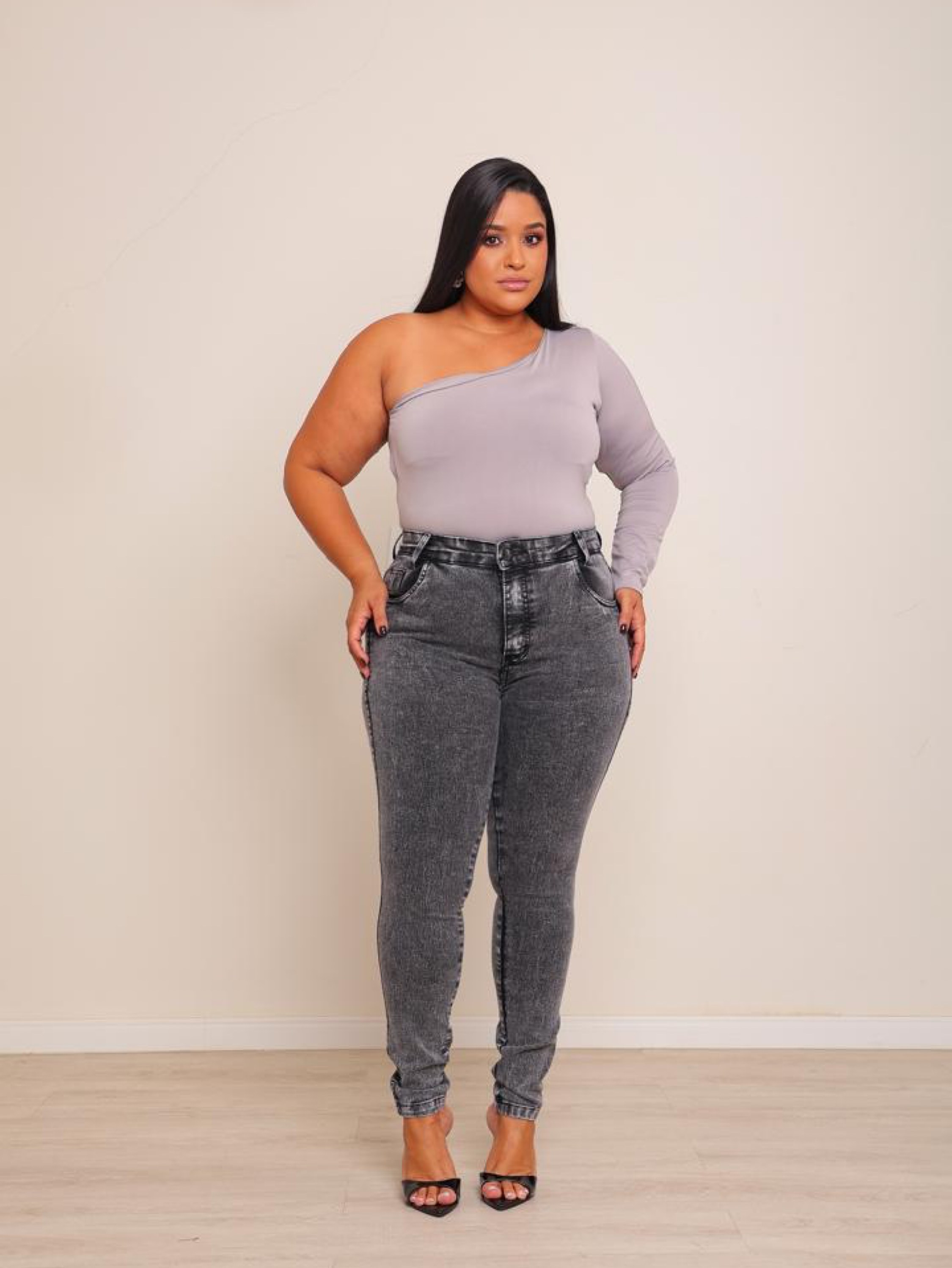 Calça skinny jeans feminina plus size