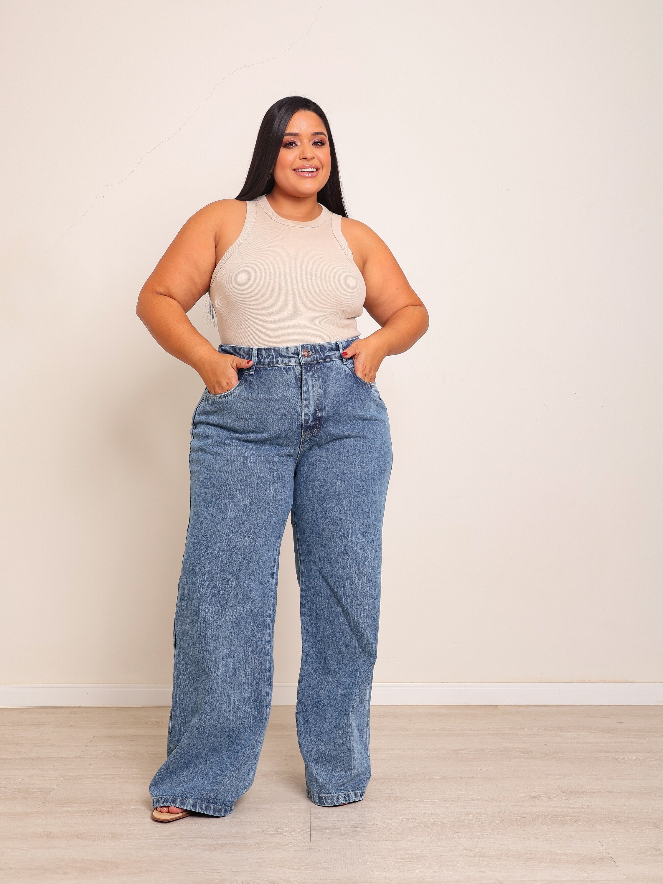 calça wide leg jeans feminina plus size