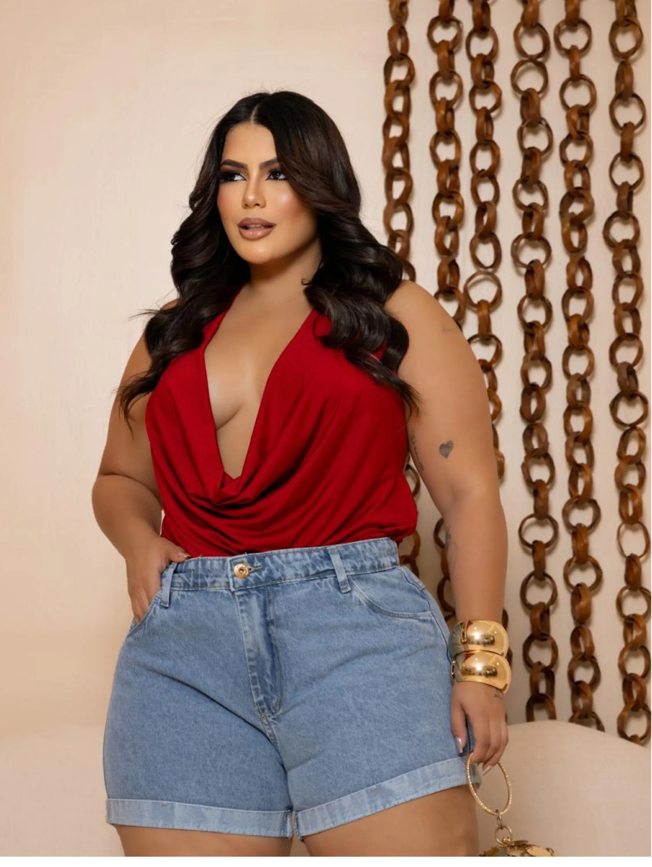 Short jeans feminino plus size