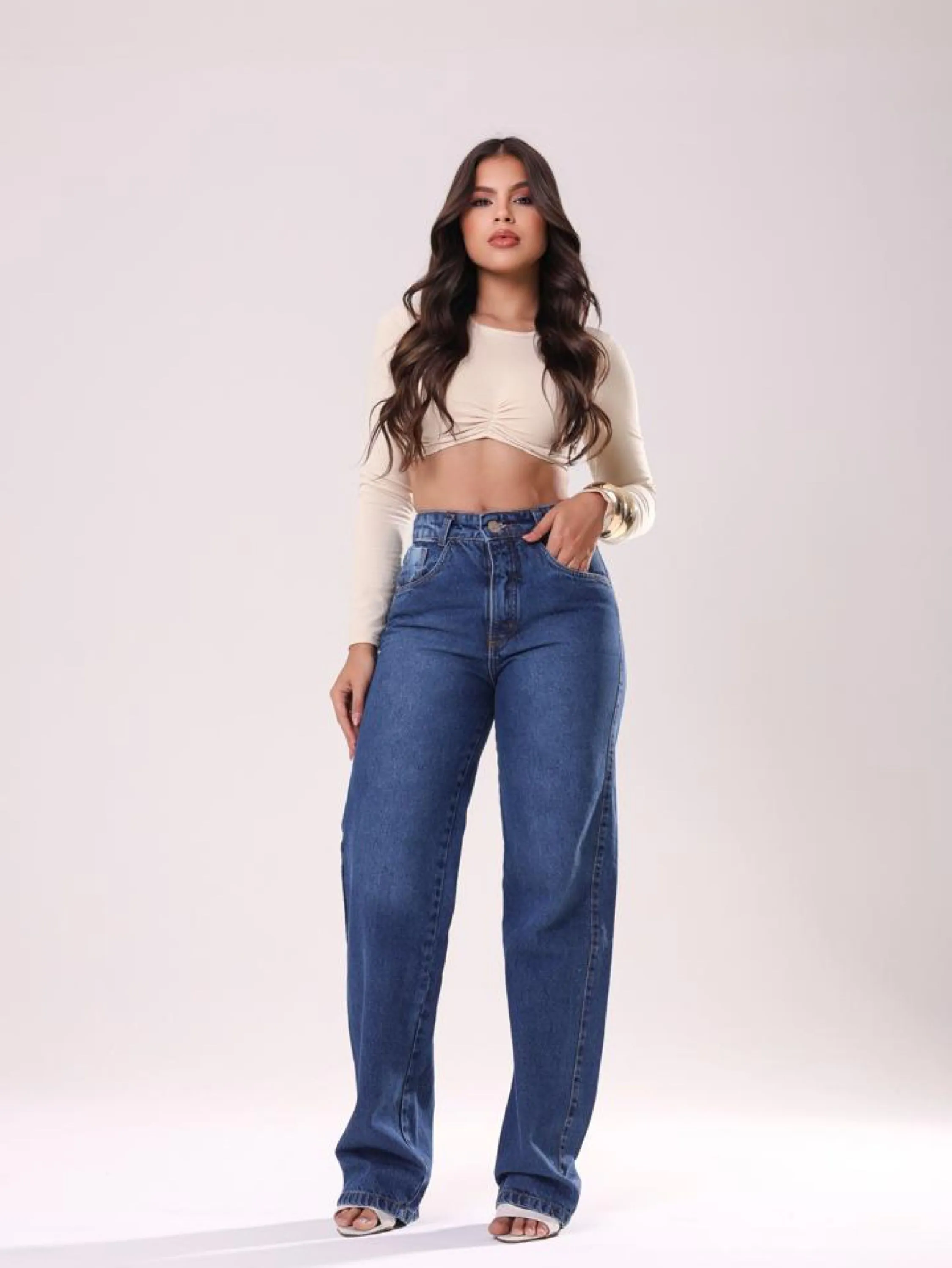 Calça wide leg jeans feminina