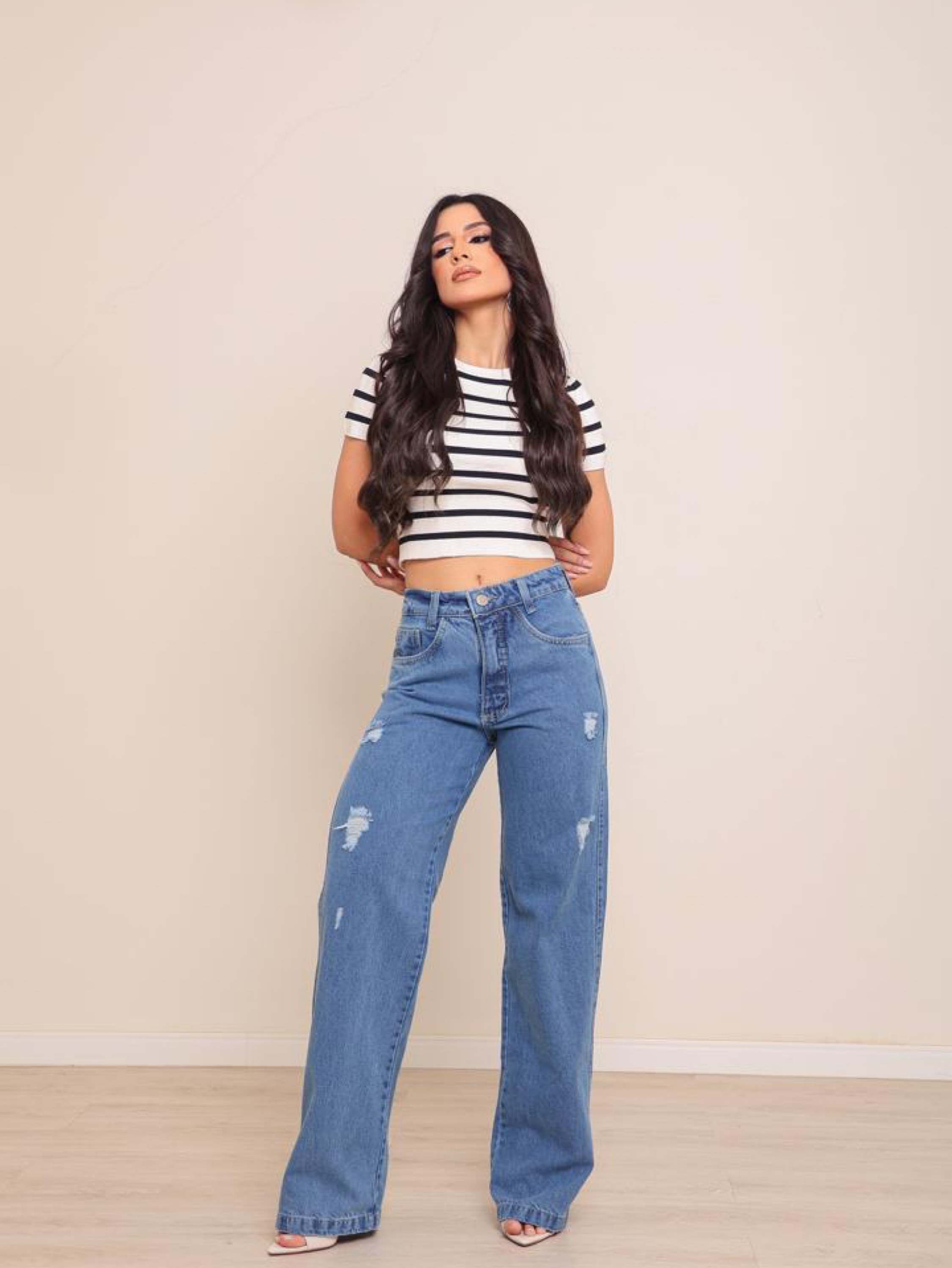 Calça wide leg jeans feminina