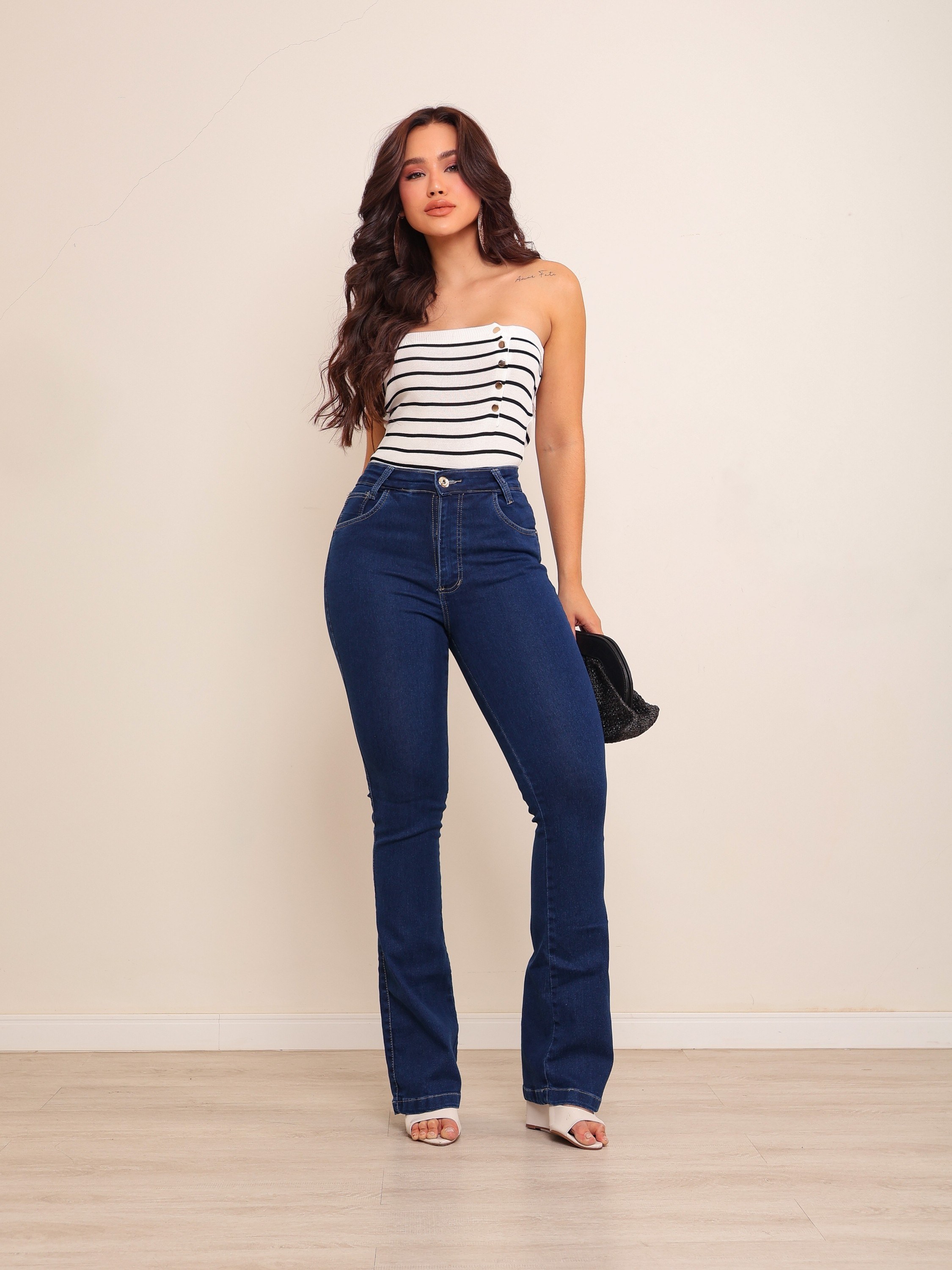 calça flare jeans feminina