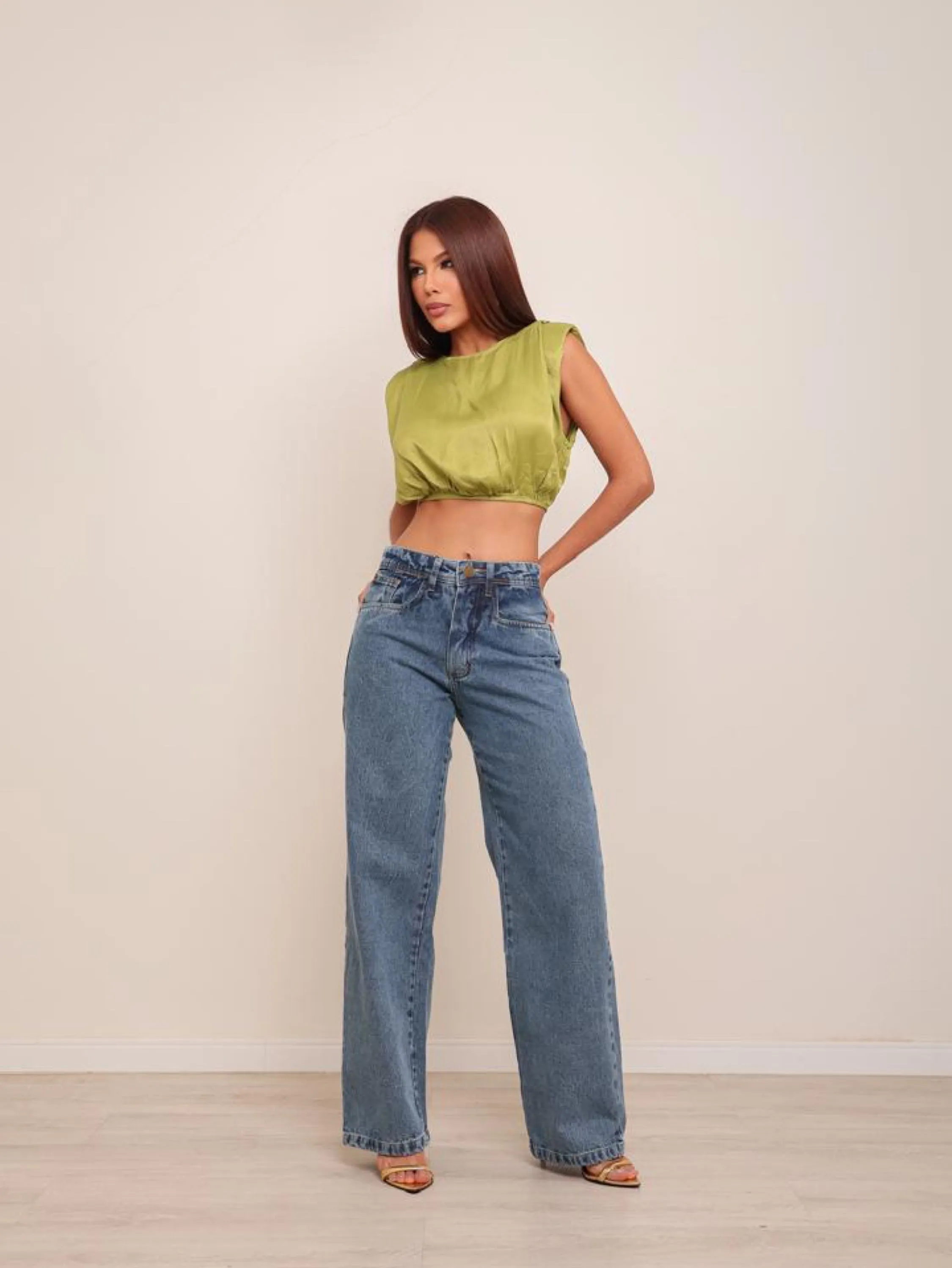 Calça wide leg jeans feminina
