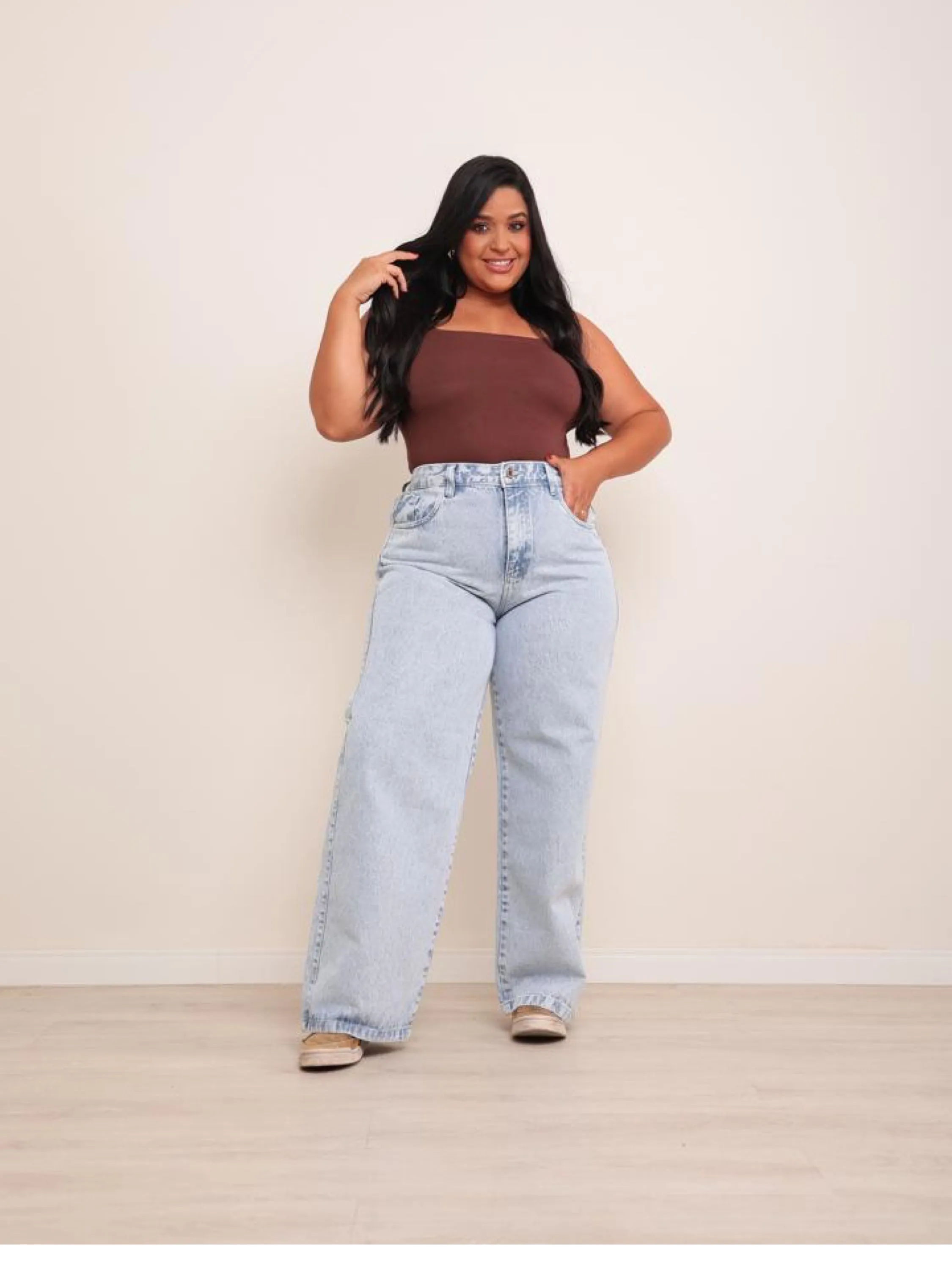 Calça wide leg jeans feminina plus size