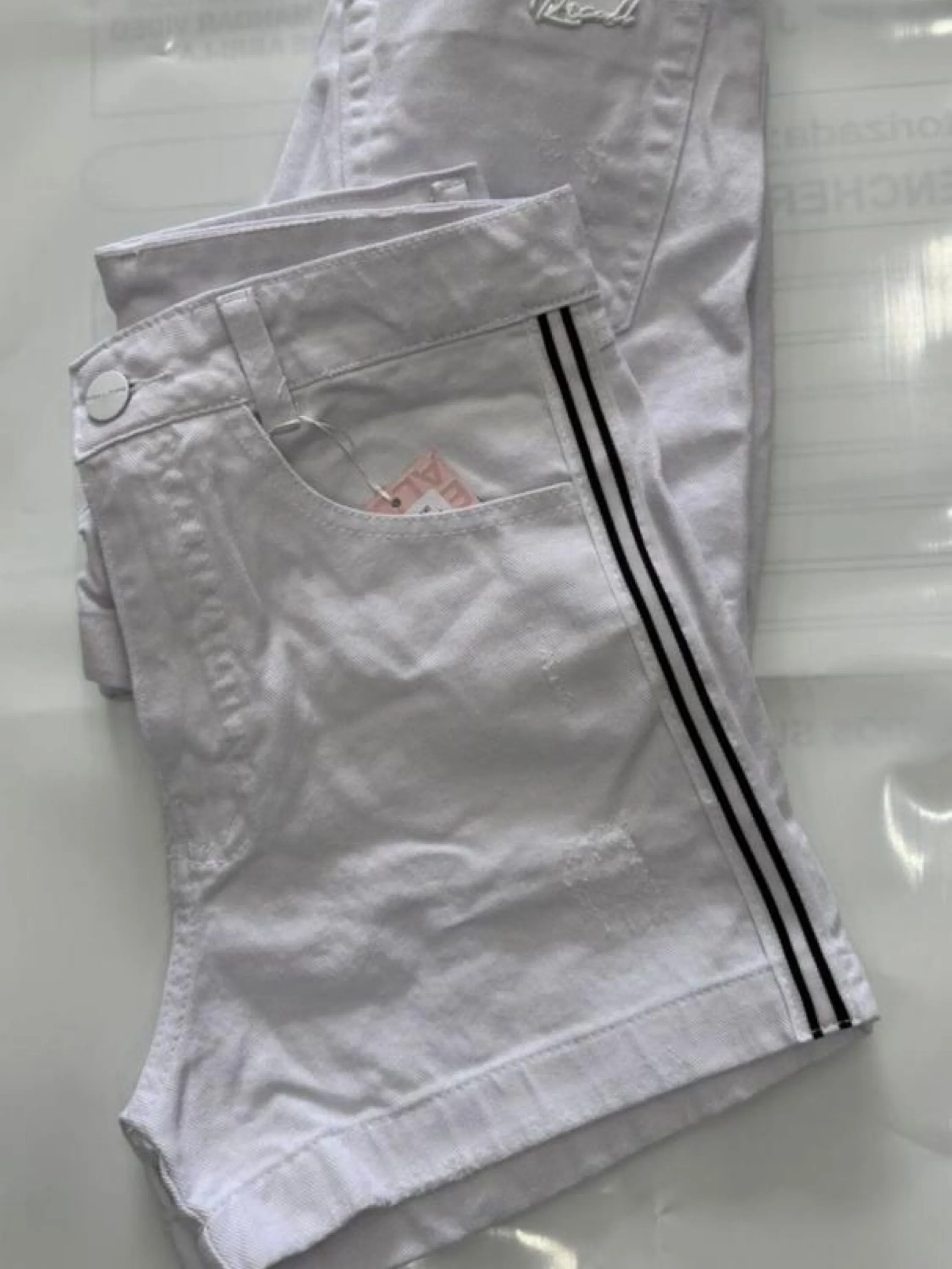 Short jeans feminino