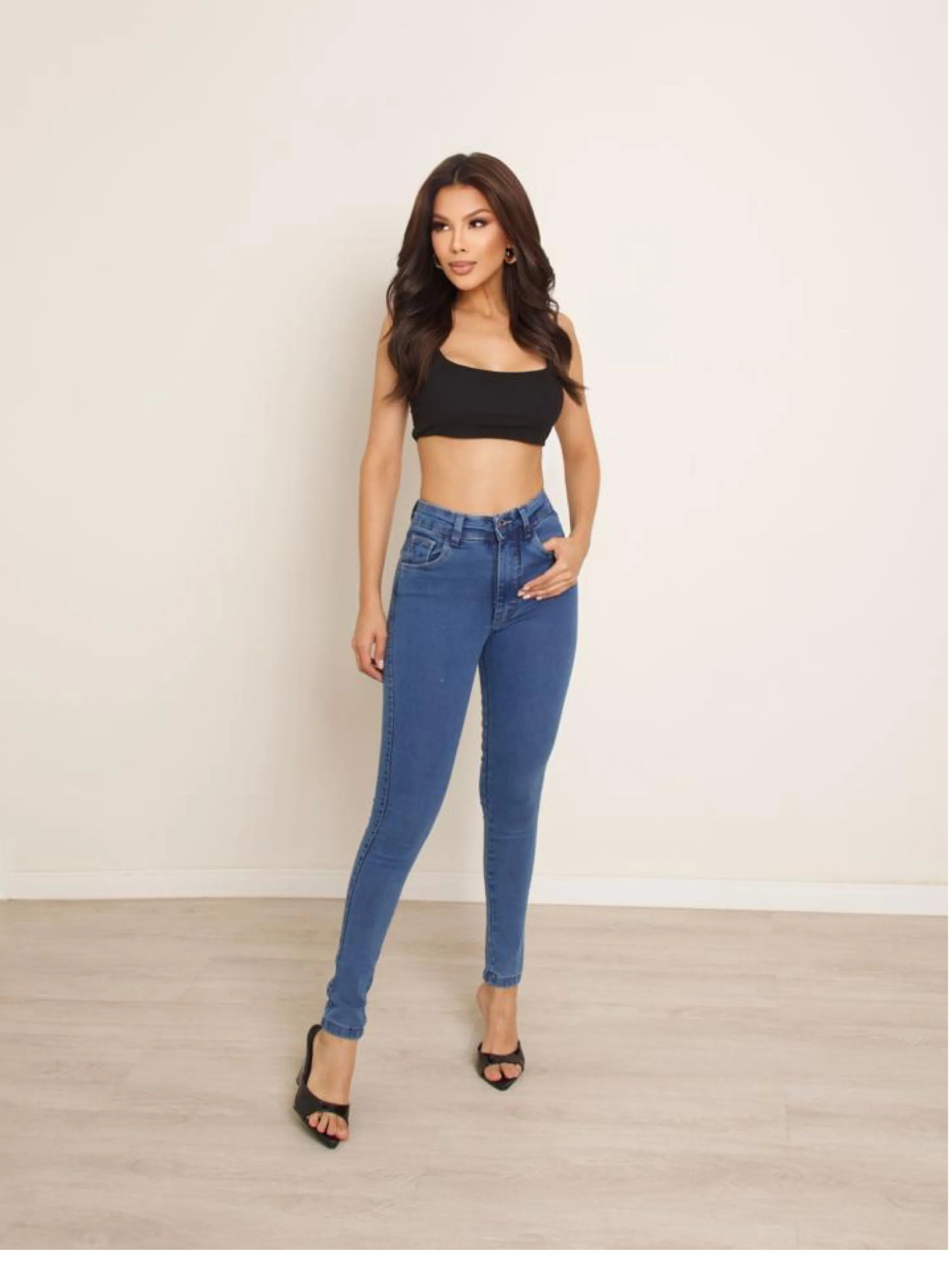 Calça skinny jeans feminina
