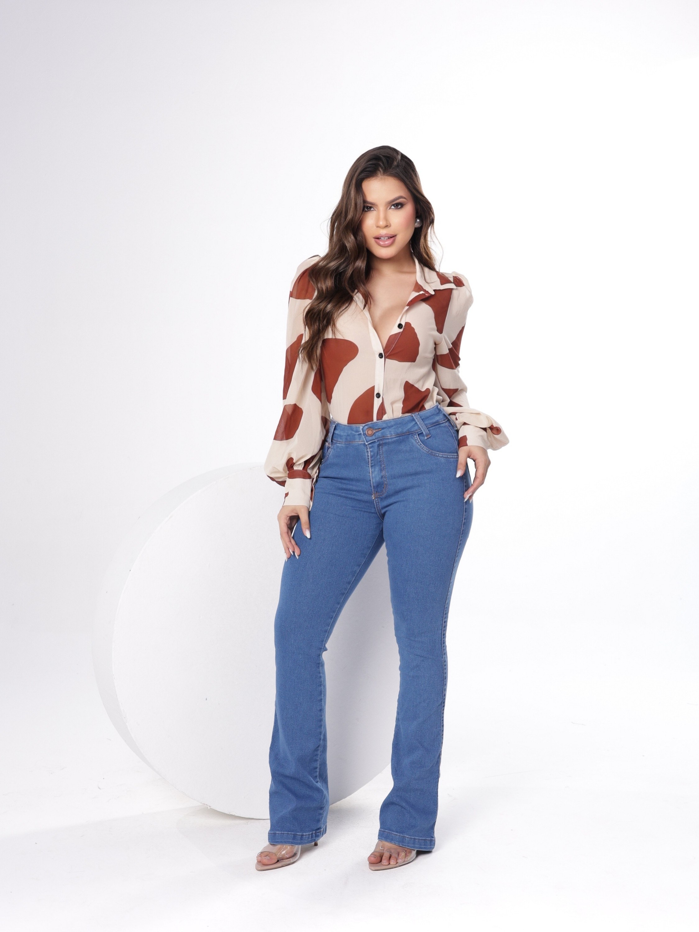 calça flare jeans feminina