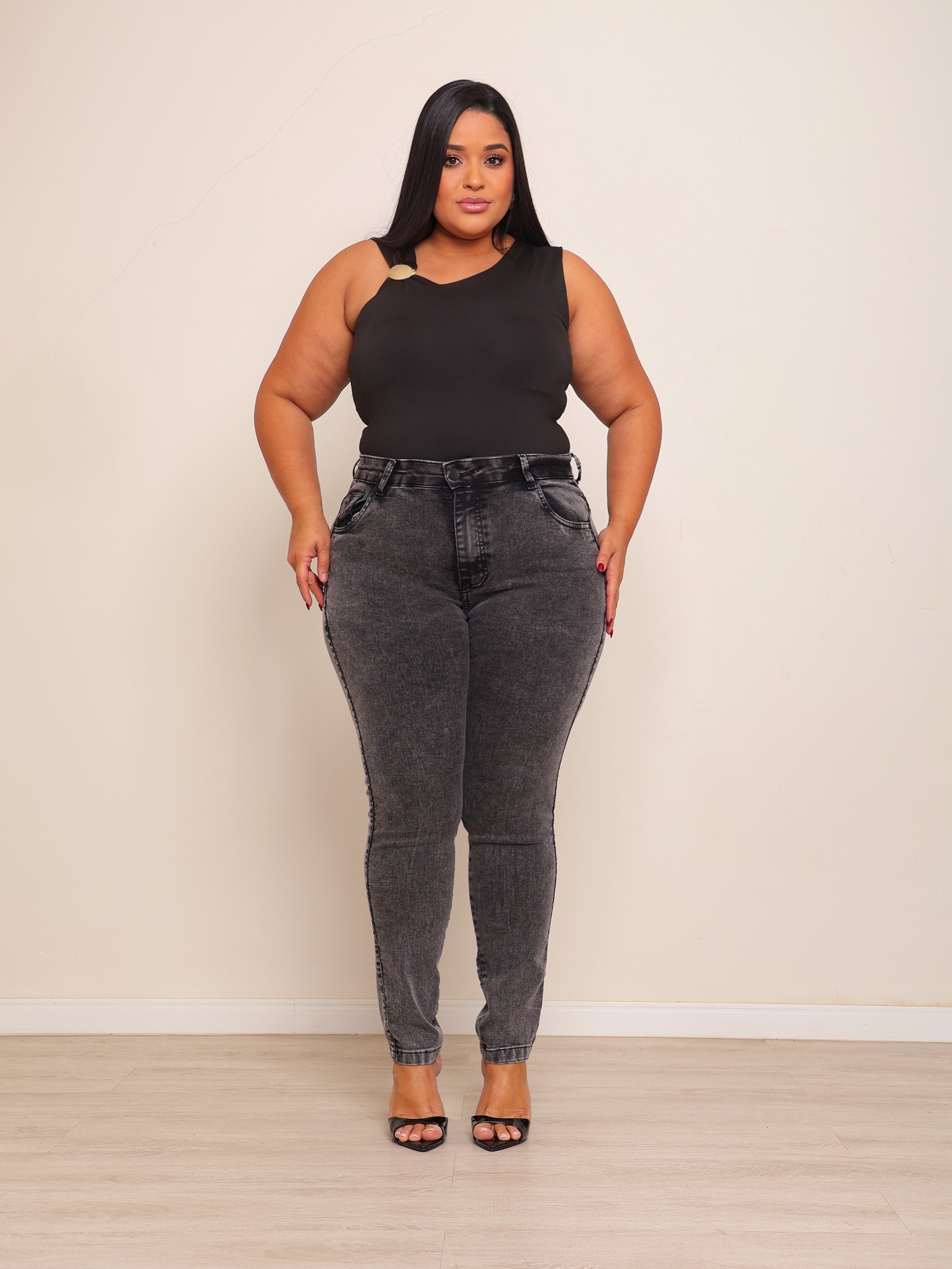 calça skinny jeans feminina plus size