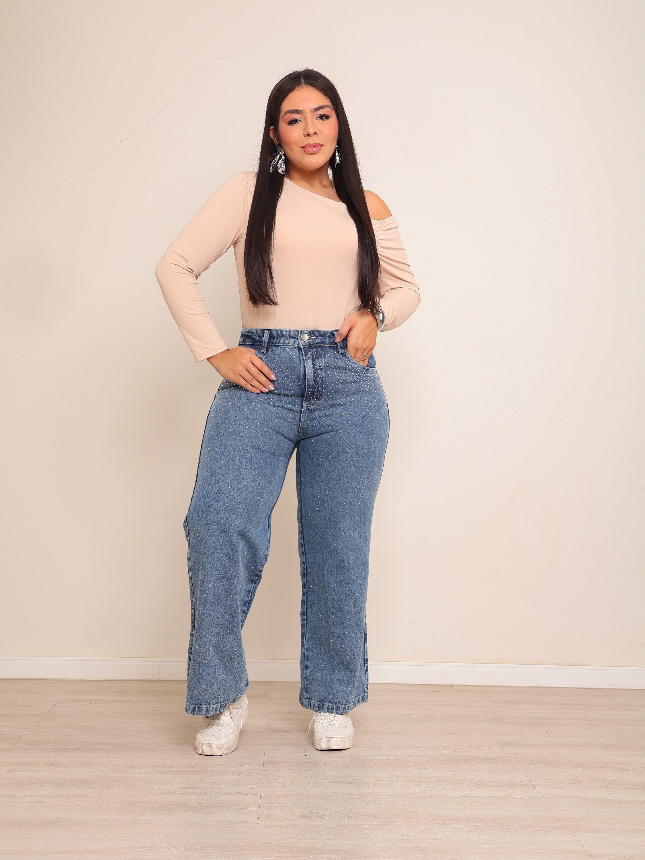 calça wide leg jeans feminina plus size de strass