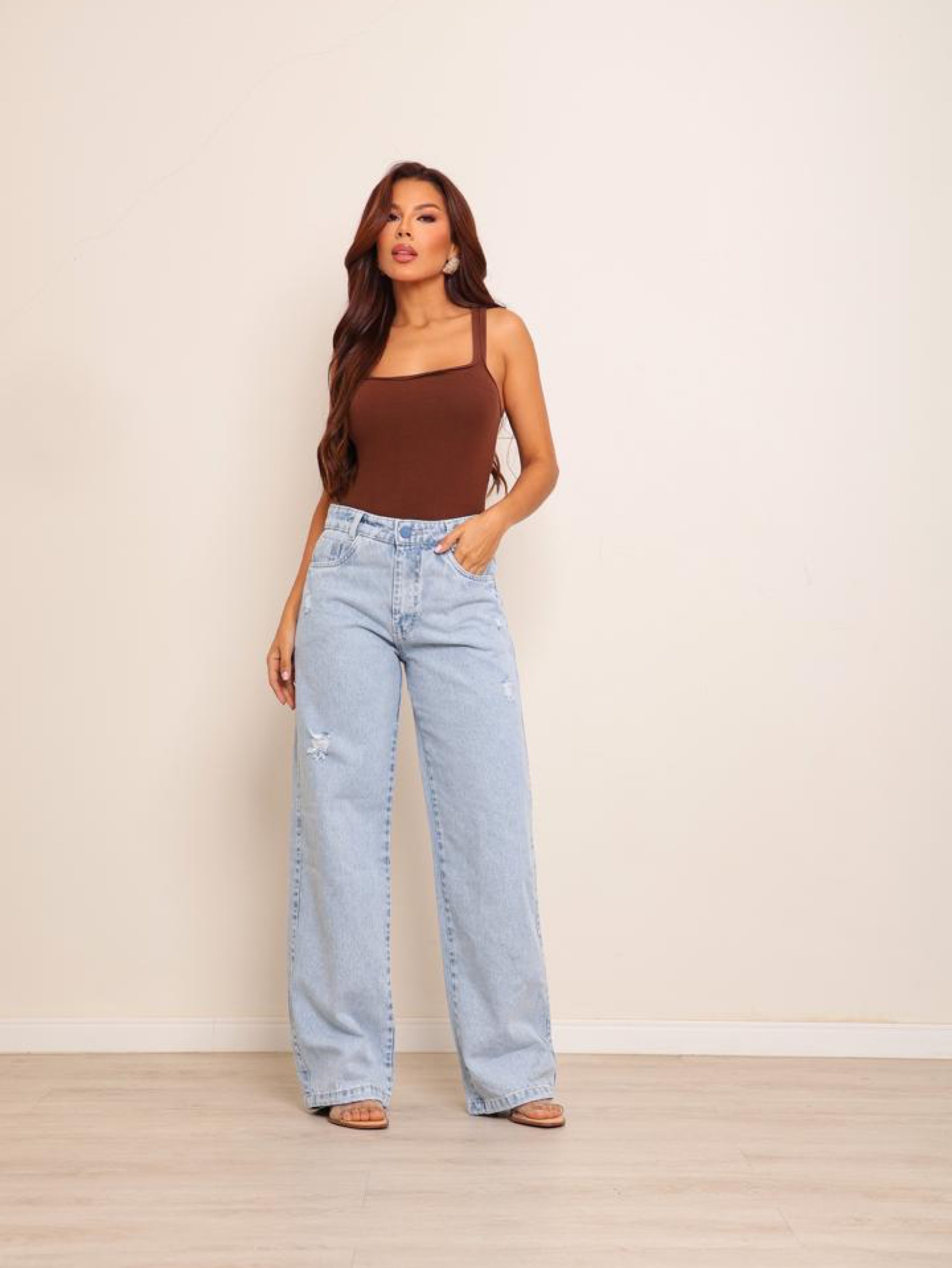 Calça wide leg jeans feminina