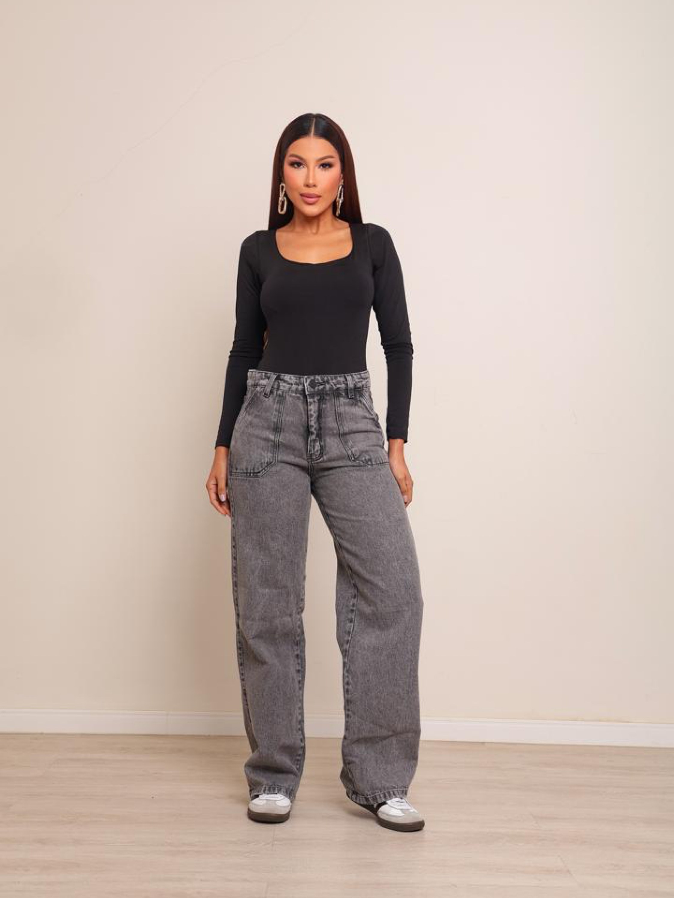 Calça wide leg jeans feminina