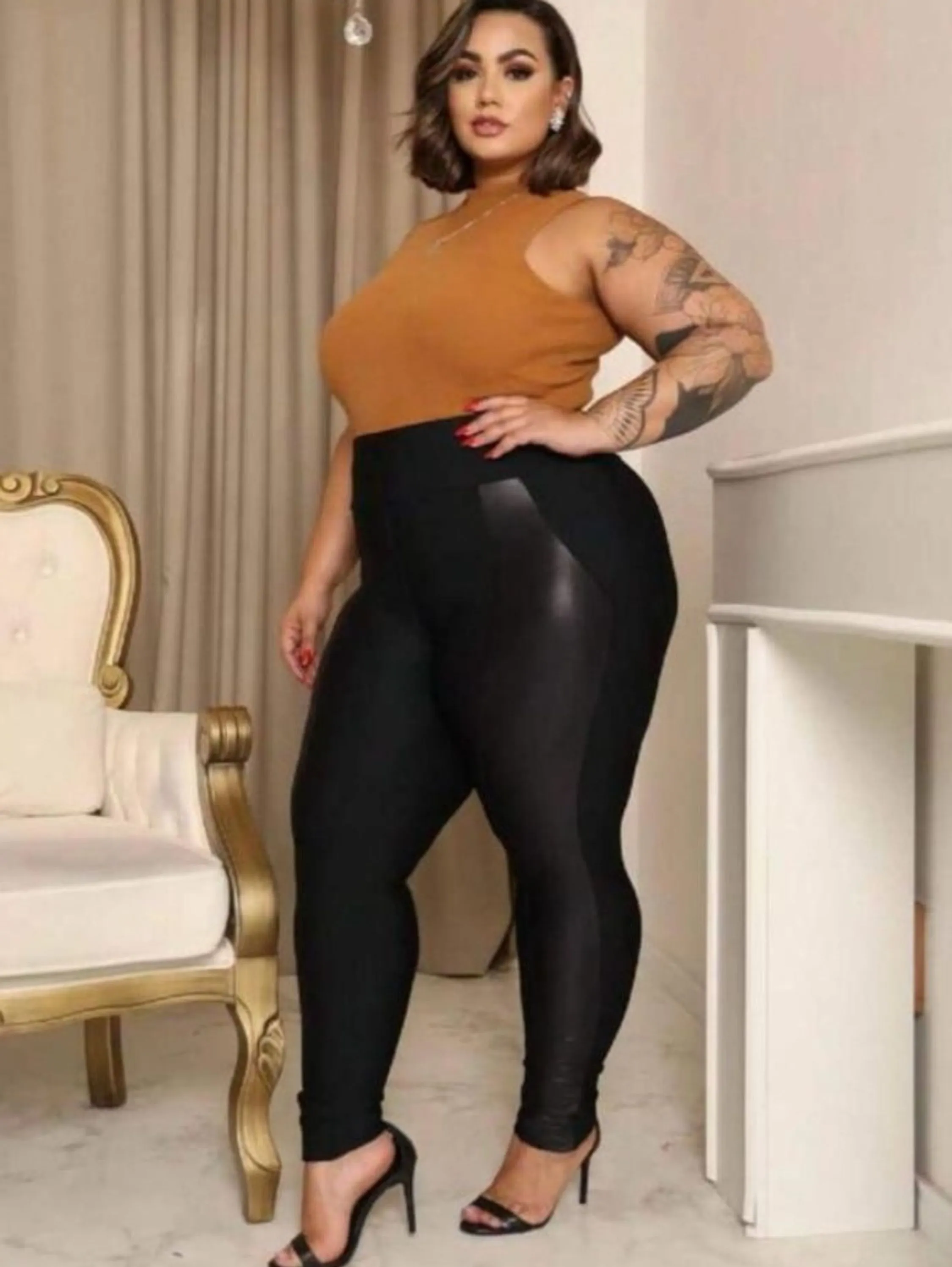 Calça Legging Plus Size Flanelada Com Cirrê