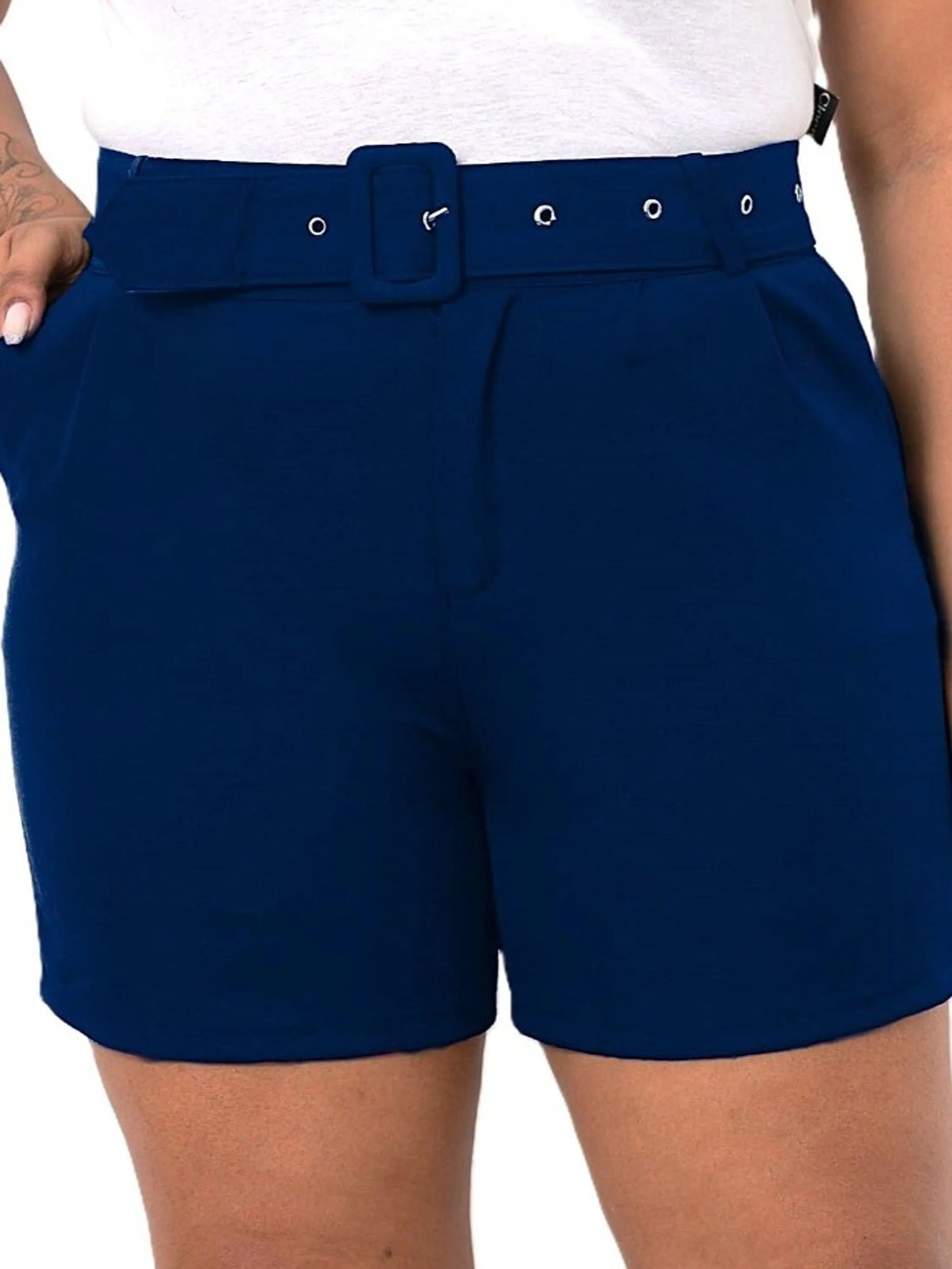 Short com cinto removível alfaiataria plus size C520
