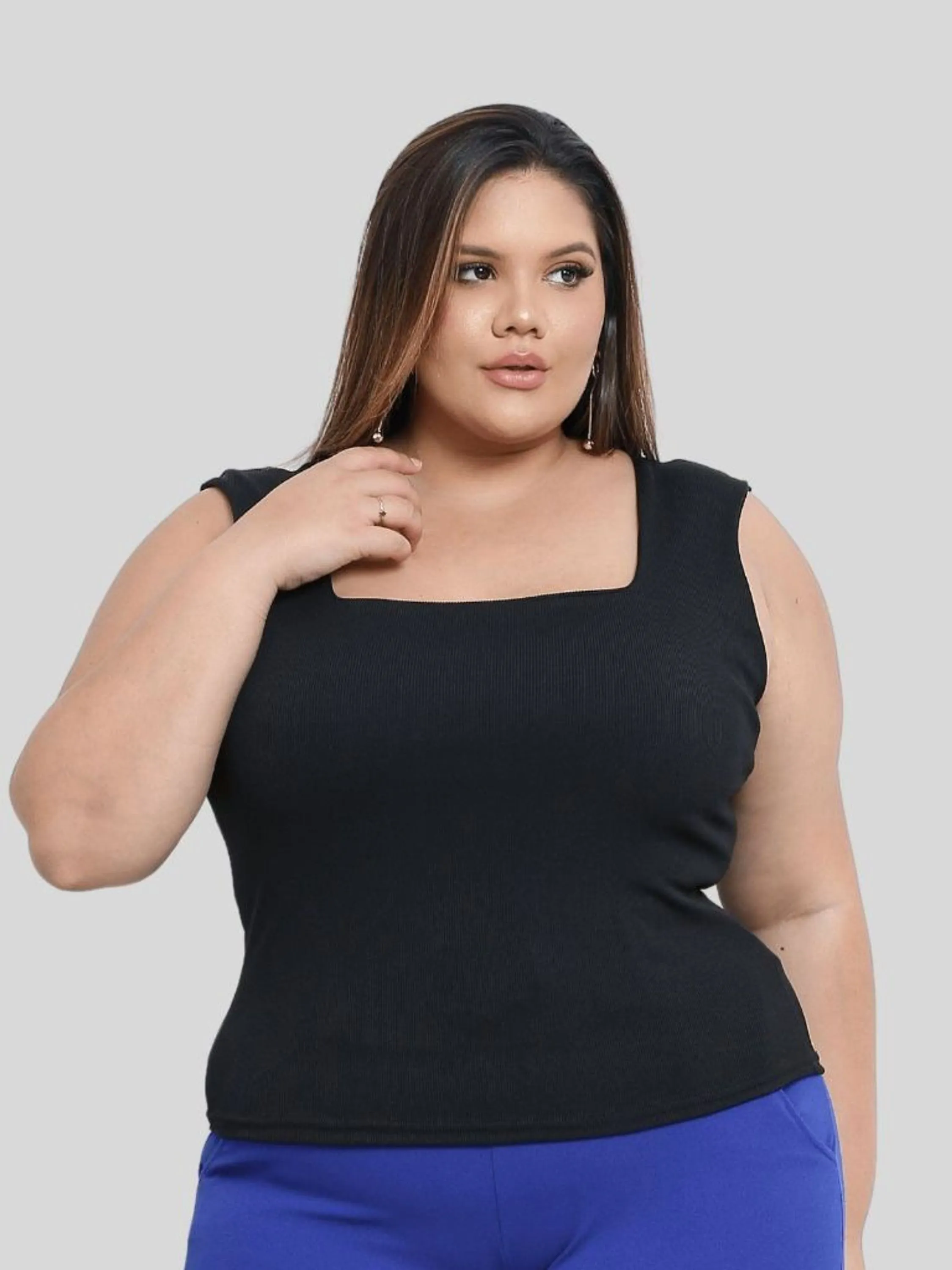 Blusa regata Ribeirão plus size decote quadrado C1320