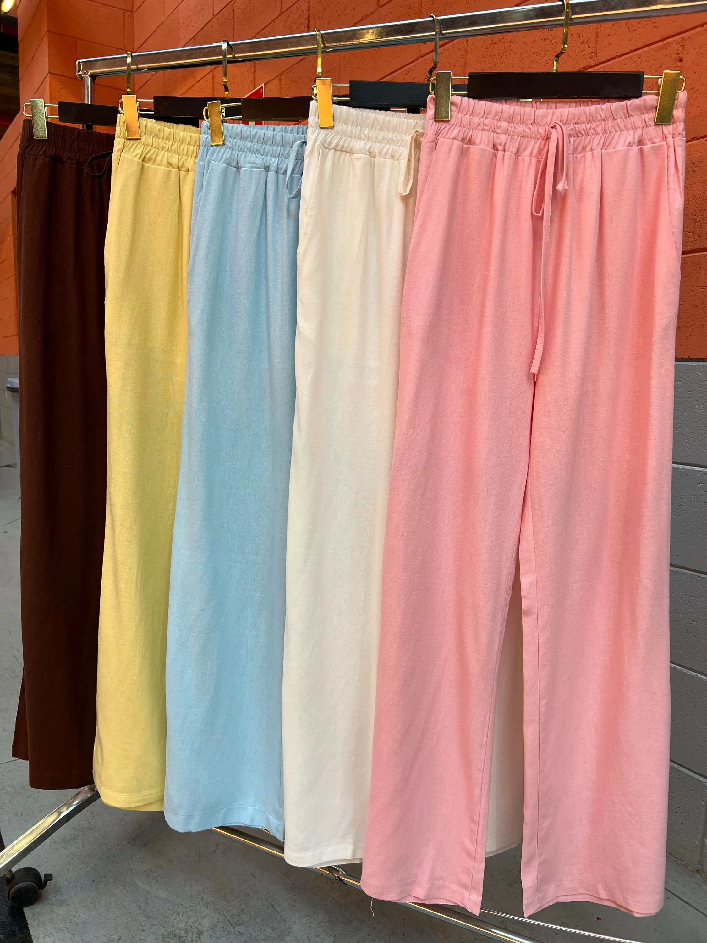 Calça pantalona de linho