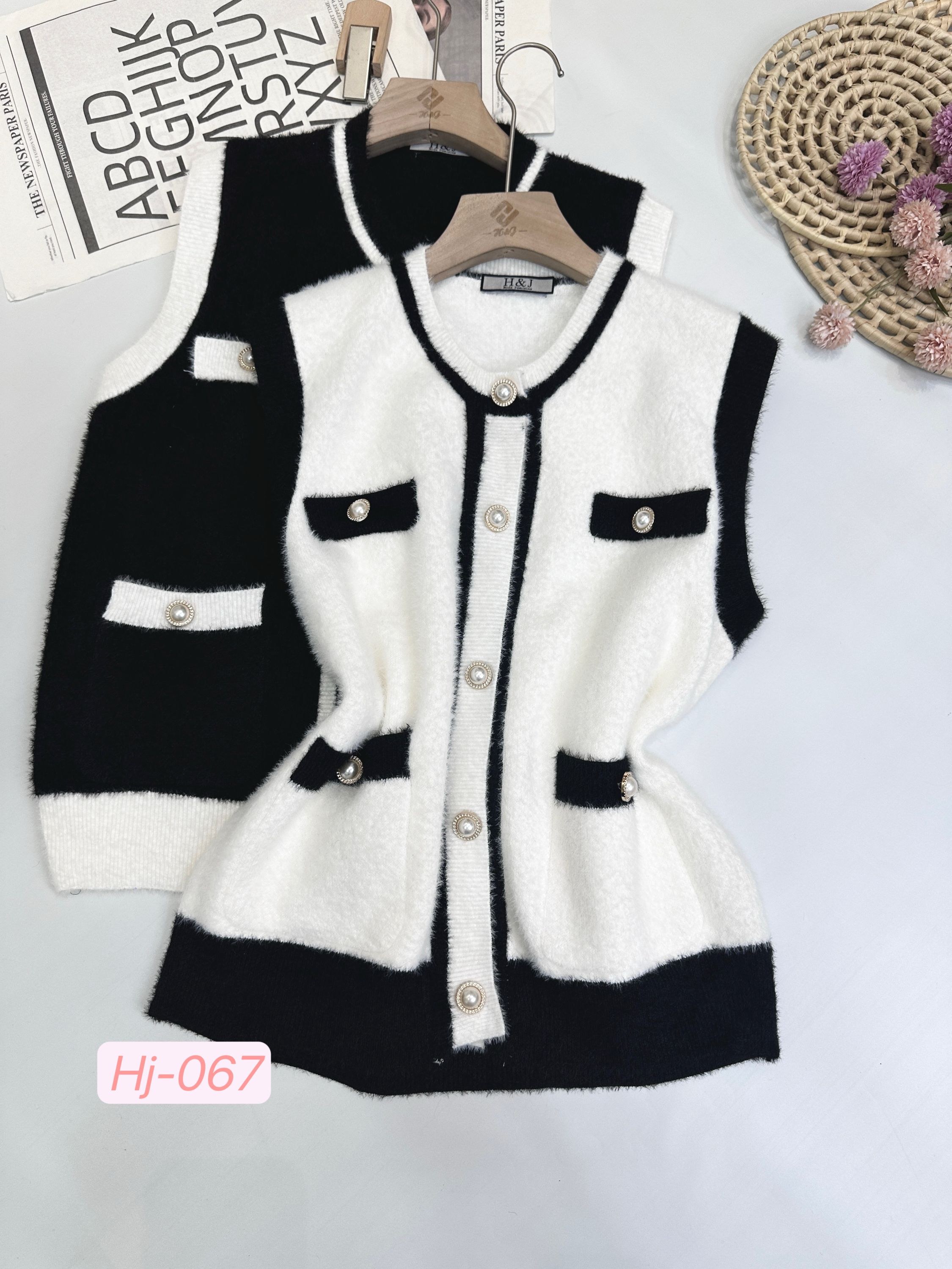 Colete em algodão com botões e bolsos (L067MG)