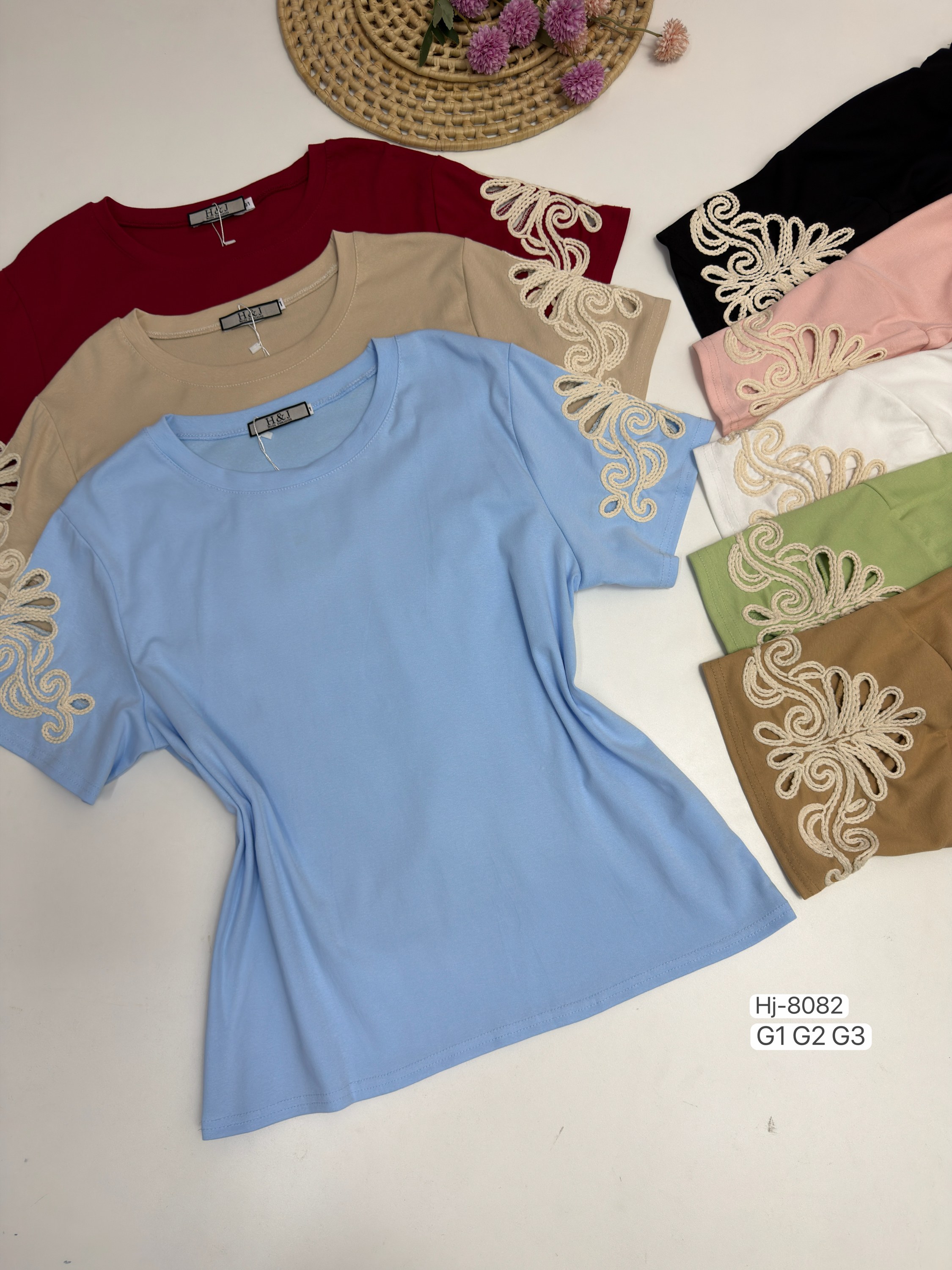 Blusa Feminina Manga Curta Bordada na Manga (8082)