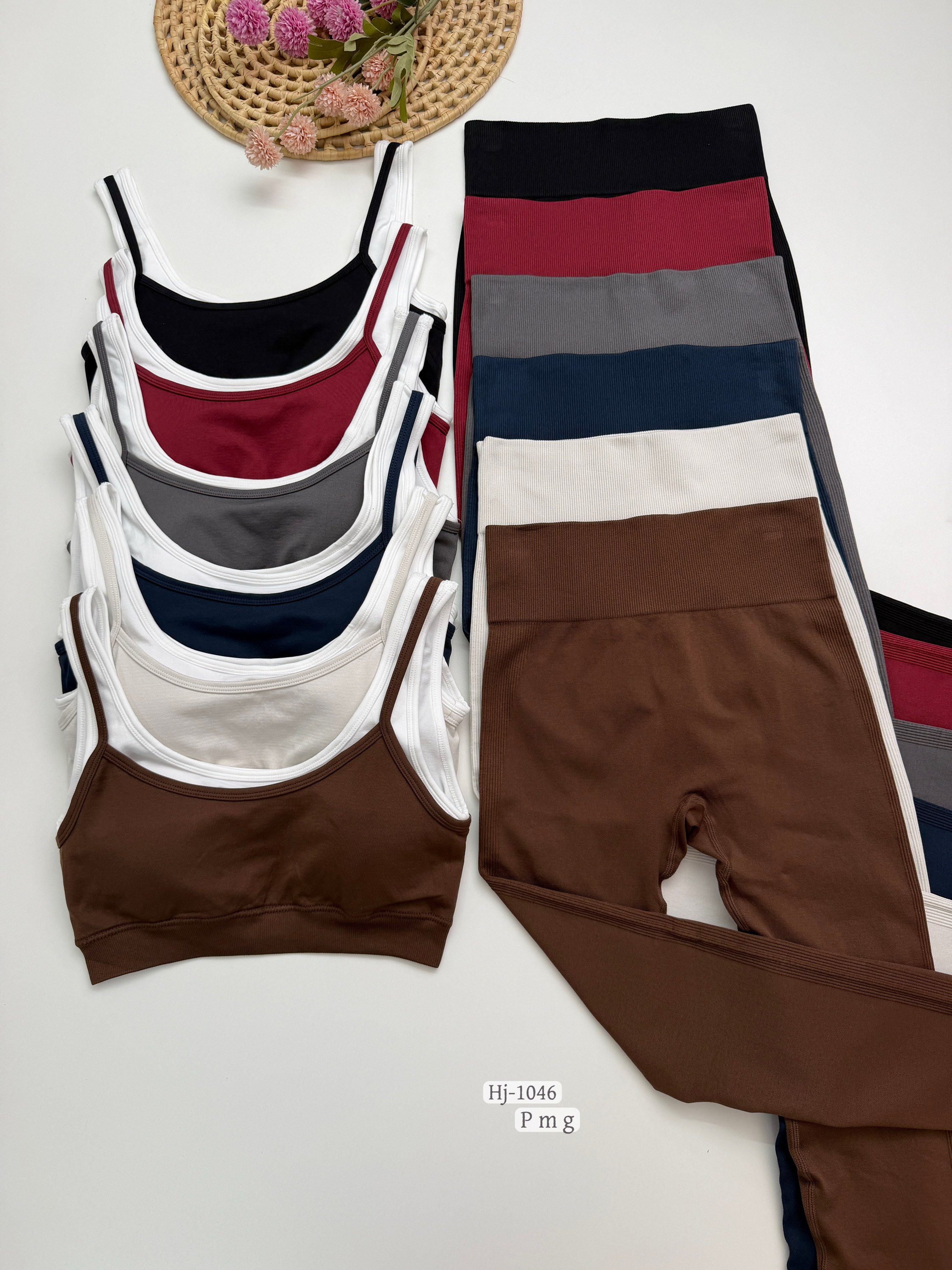 Conjunto de calça e blusa de alcinha dupla