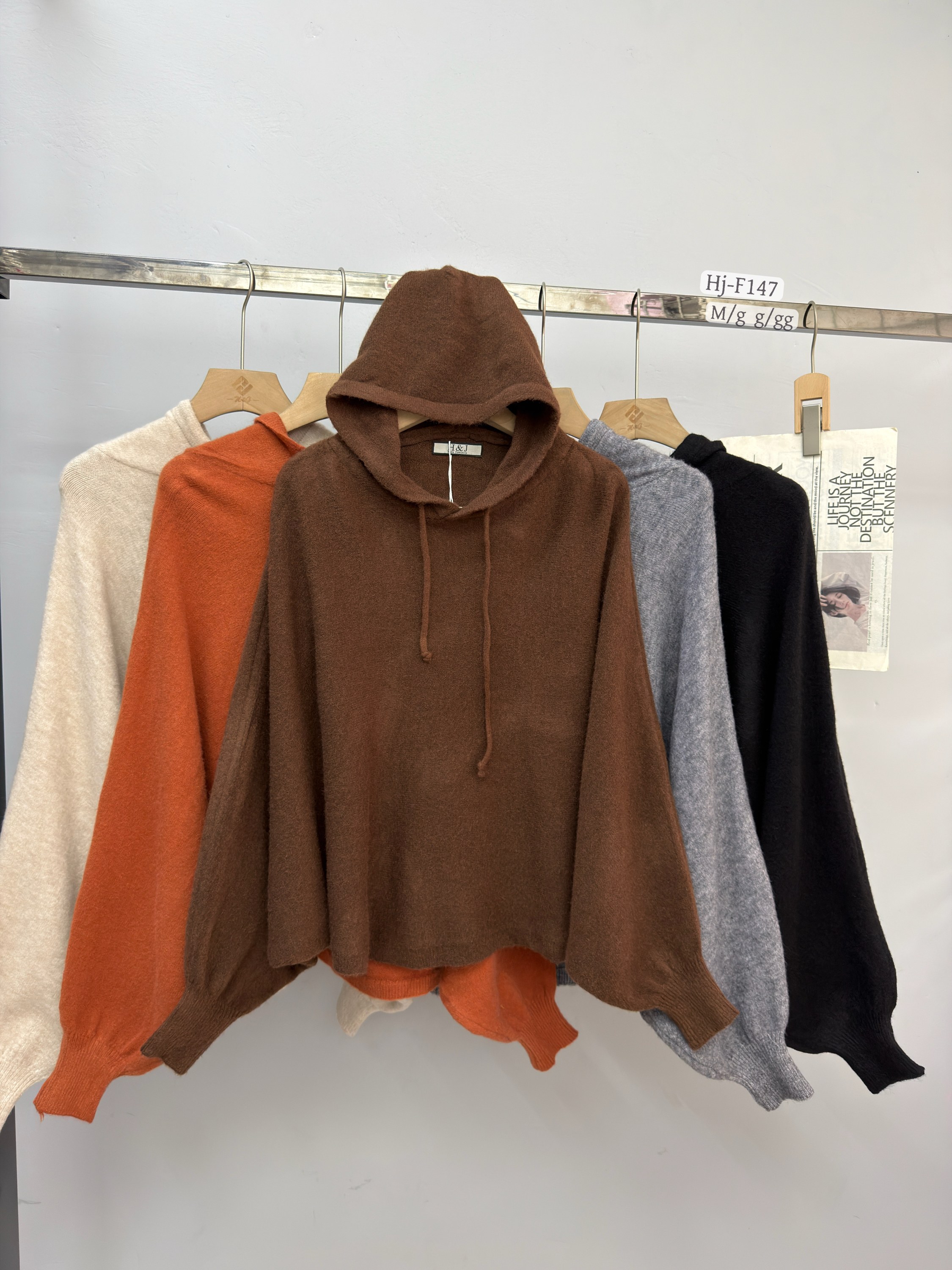 Blusa de Tricô com Capuz Manga Bufante Inverno (F147)