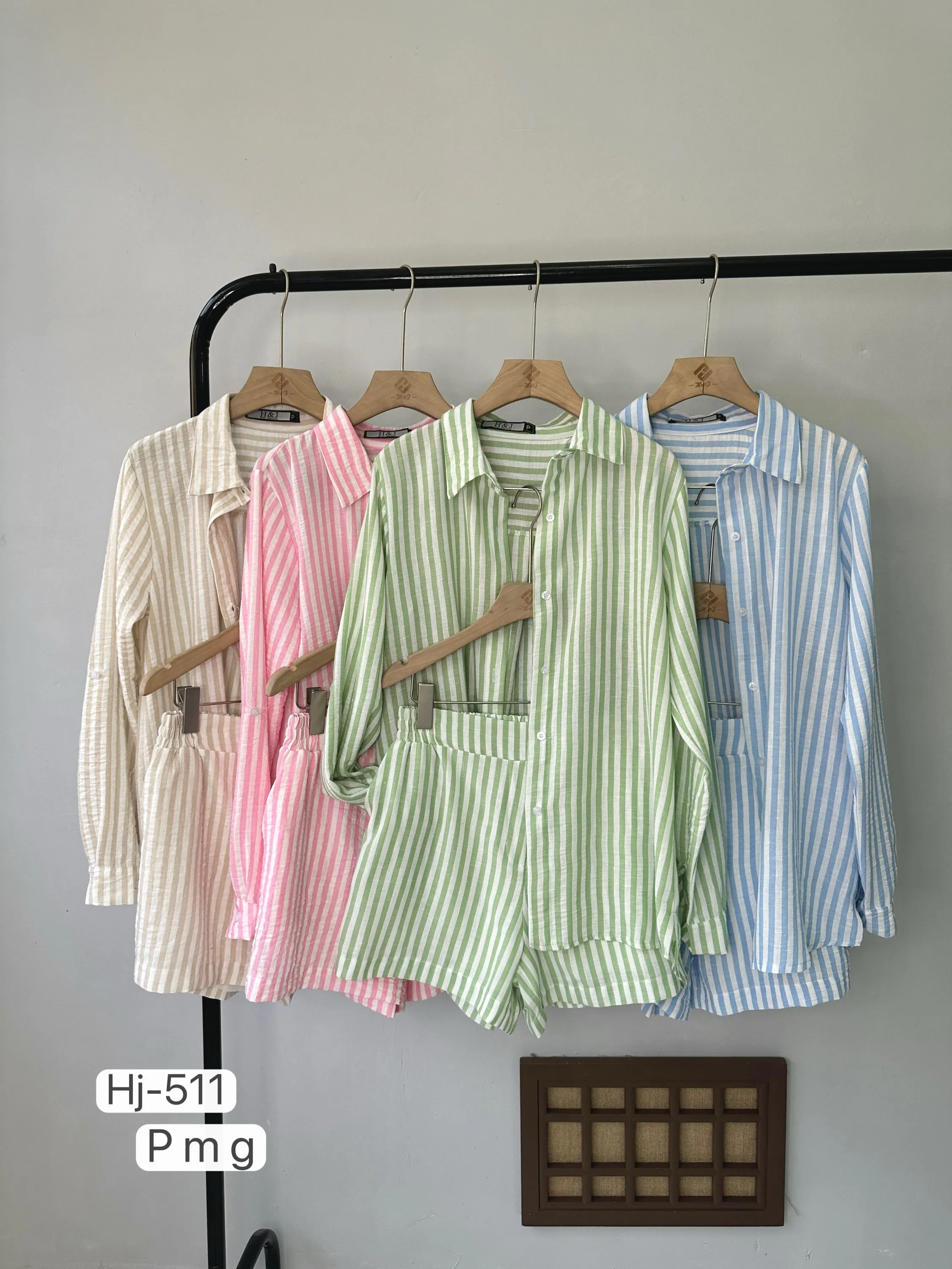 Conjunto Camisa e Short Listrado (511)