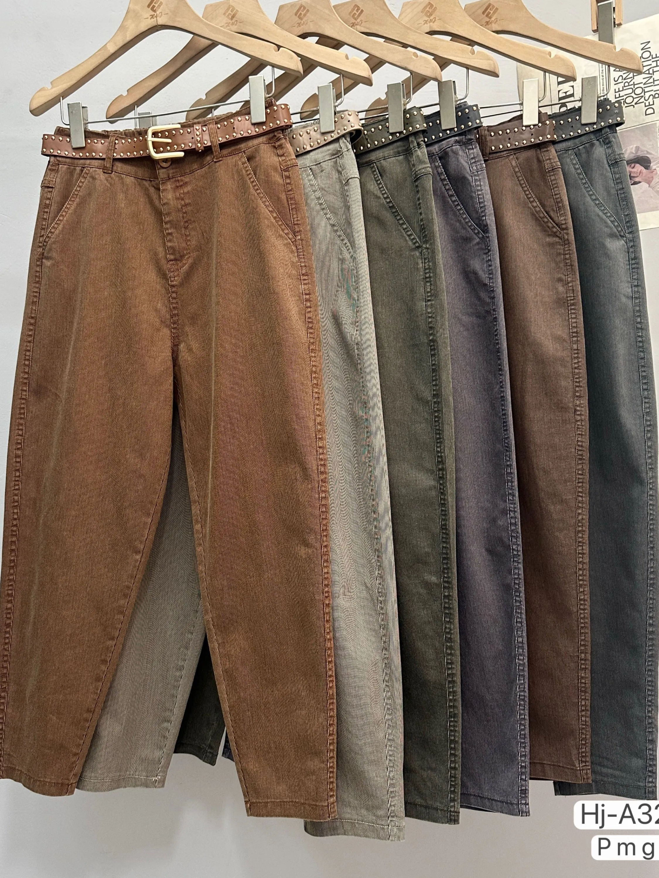 Calça Feminina Sarja com Cinto Tachado (A3209)