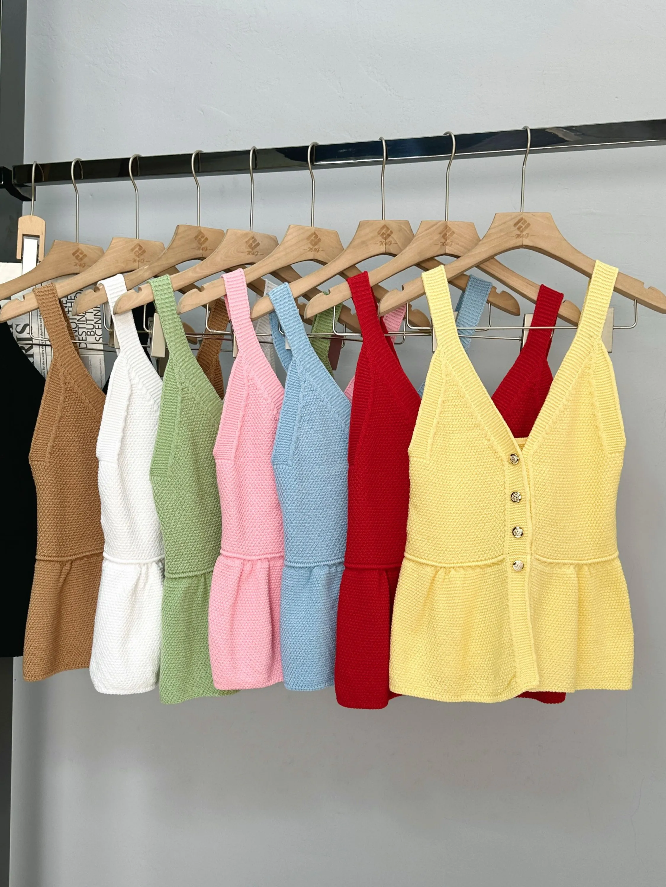 Blusa Feminina Tricot com Botões Frontais