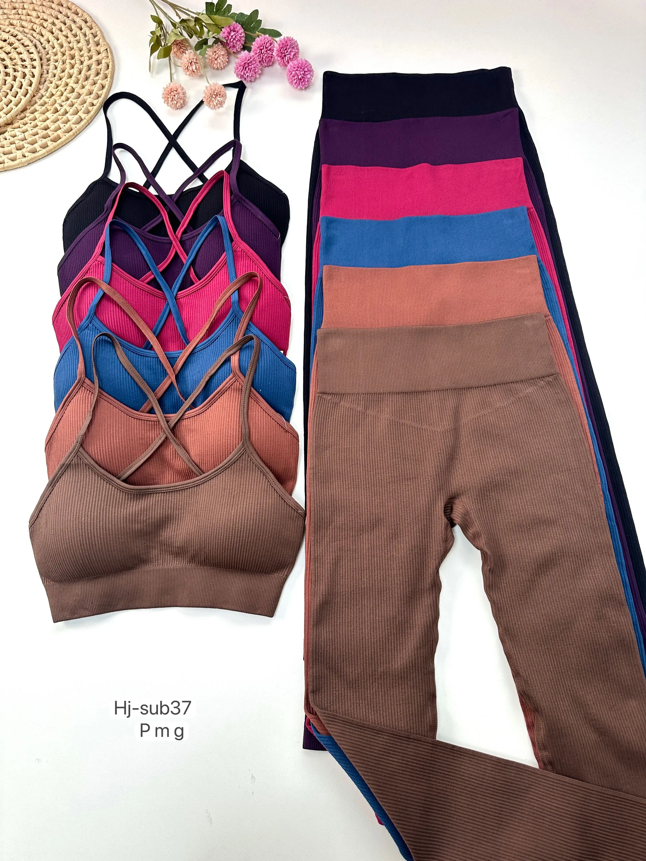 Conjunto feminino canelado com top e legging (sub37)