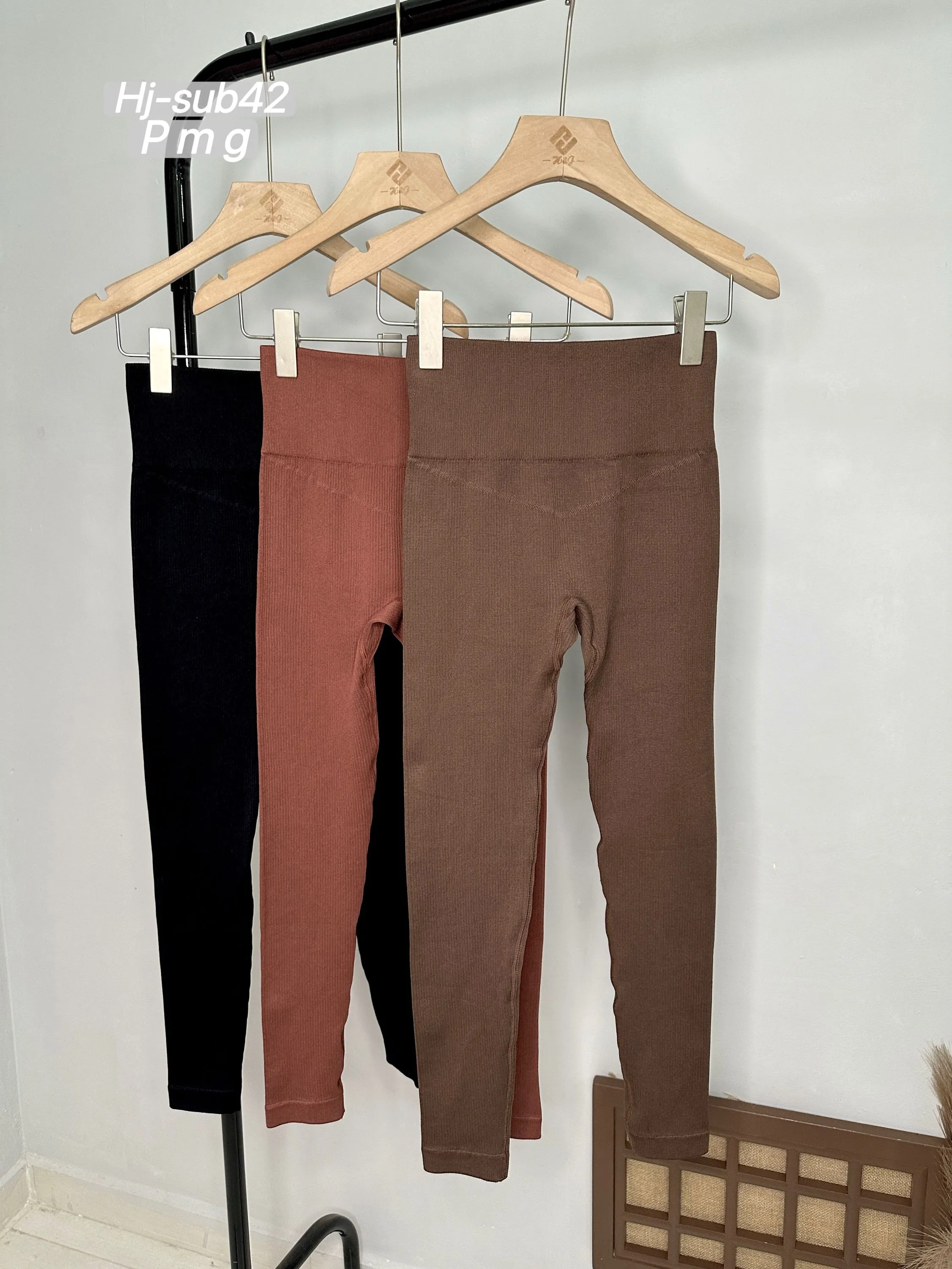 Calça Legging Canelada Cintura Alta (SUB42)