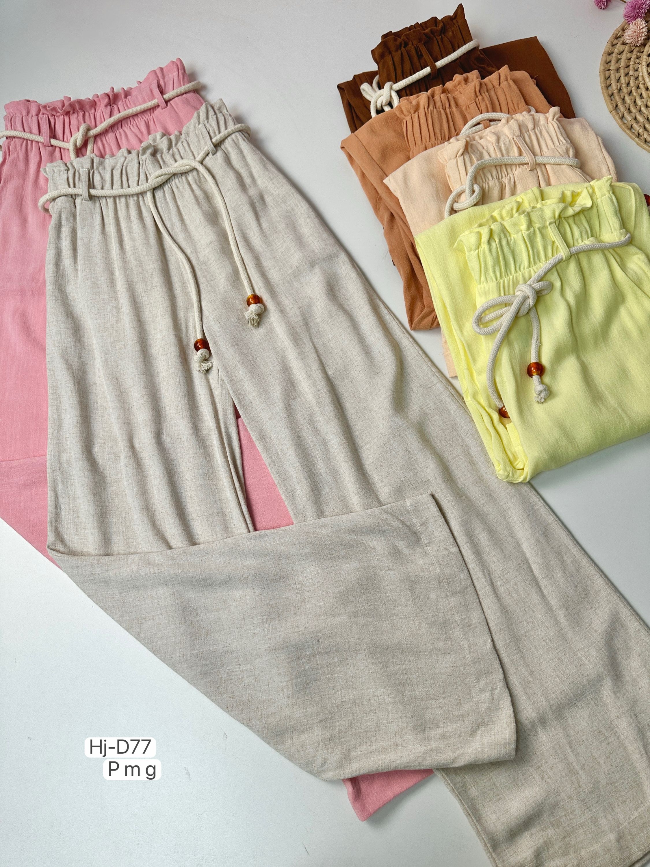 Calça Feminina Reta com Corda (D77)