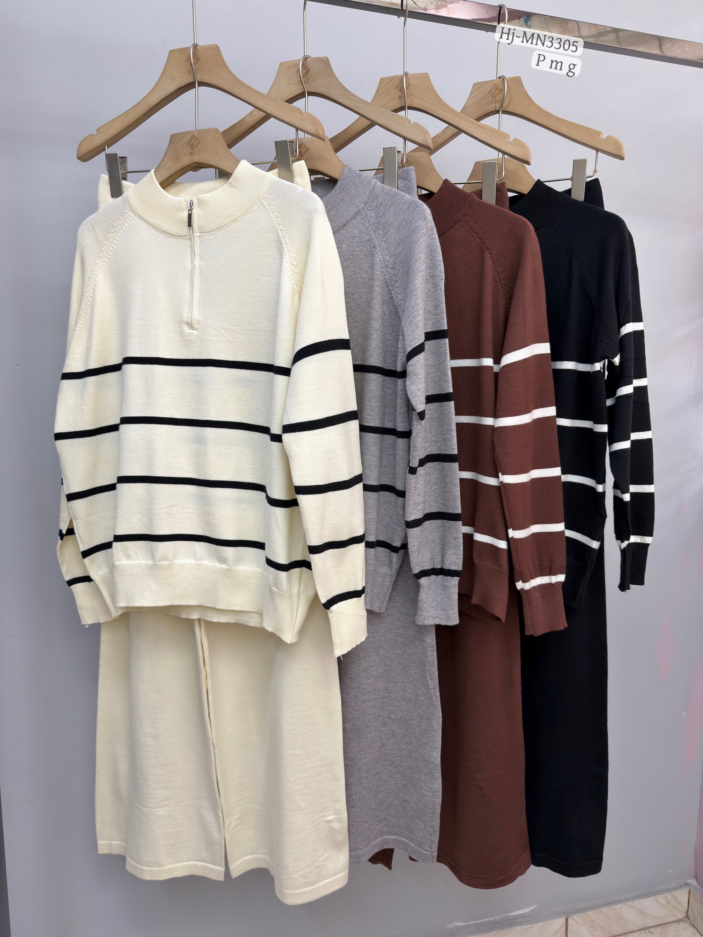 Conjunto Feminino de Tricot Listrado com Zíper (MN3305)