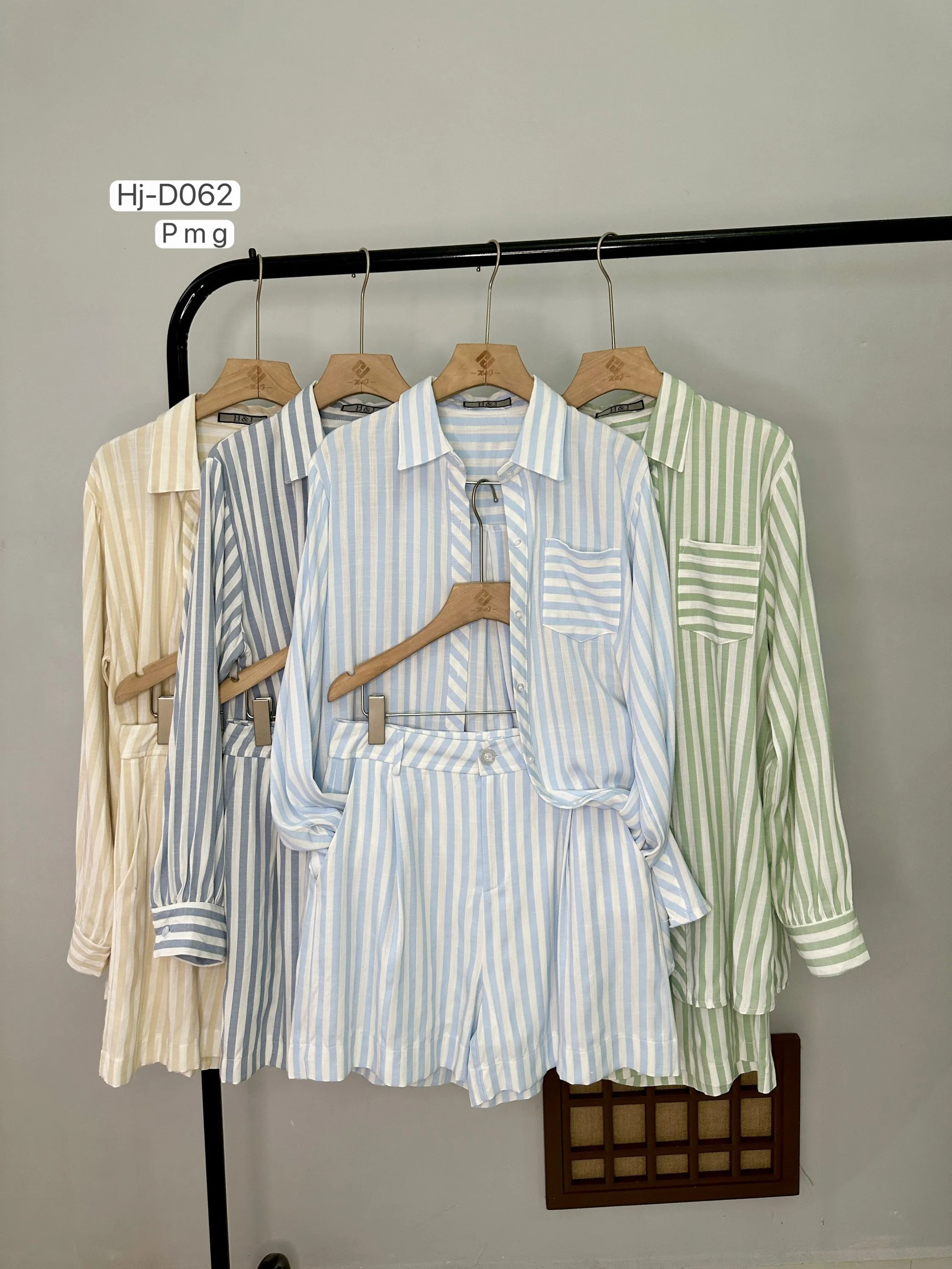 Conjunto Listrado Camisa + Shorts (D062)