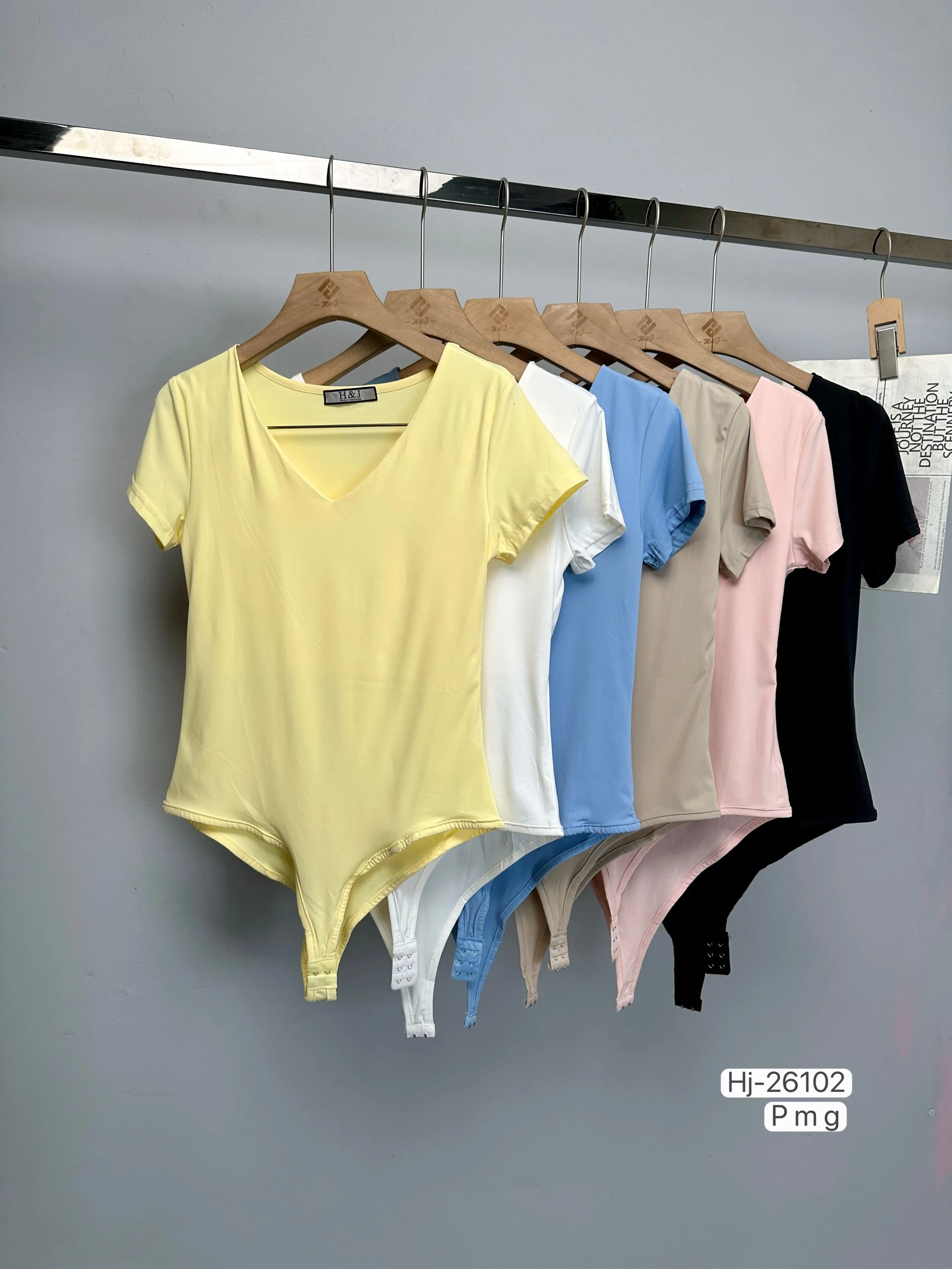 Body Feminino Básico Decote V (L26102)